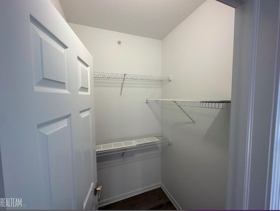 43061 Burlington Drive Property Photo 11