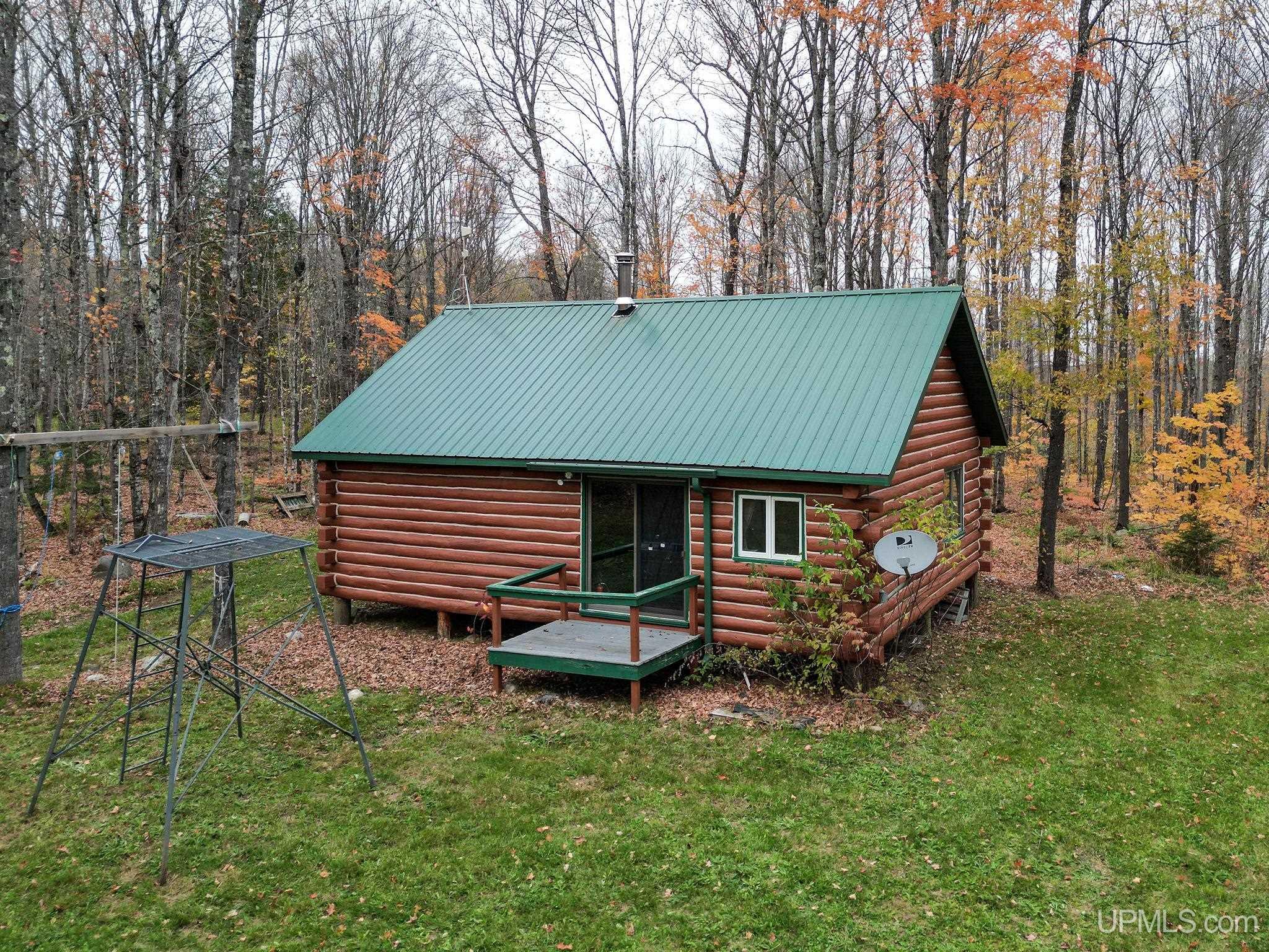 500 Fence River Road Property Photo 1