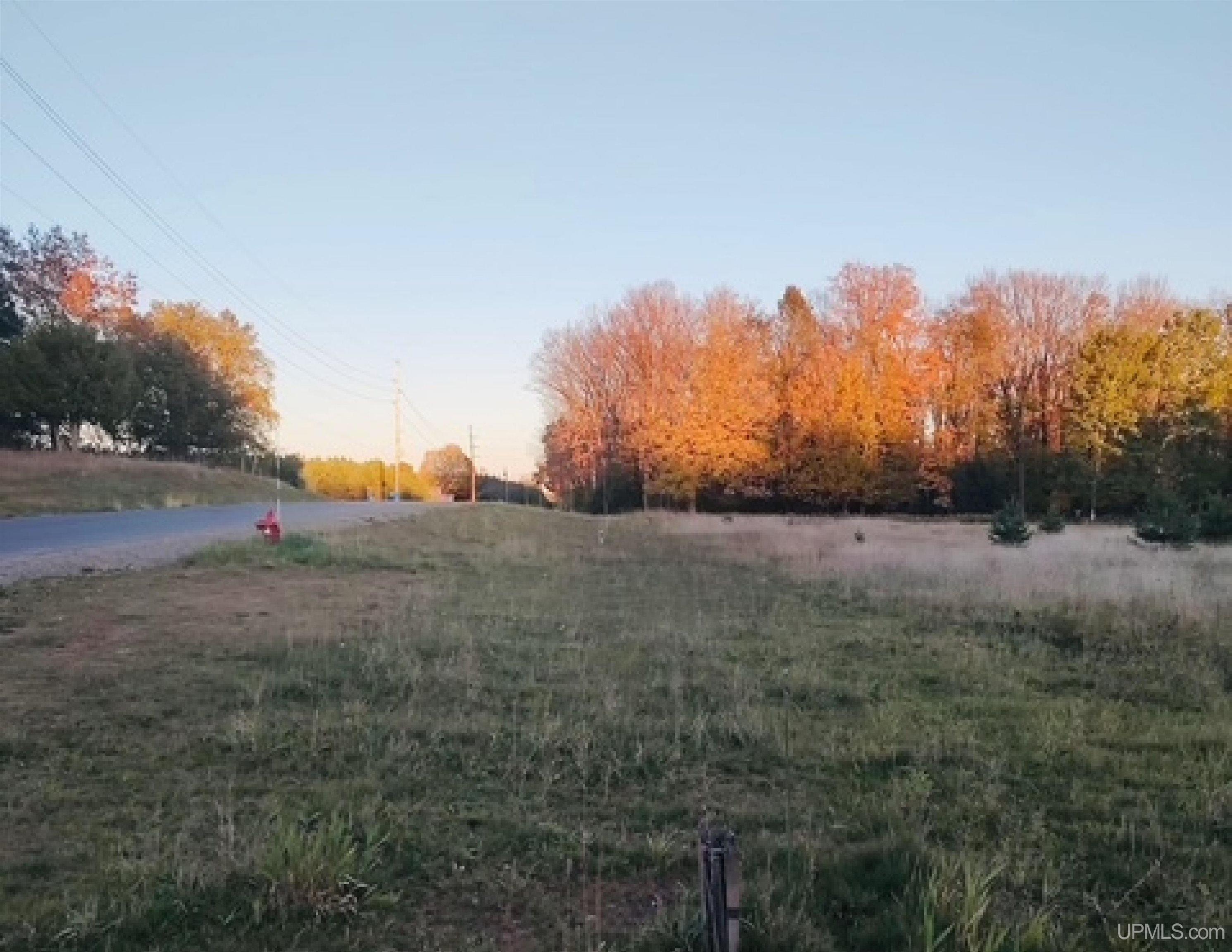 TBD N River Road
