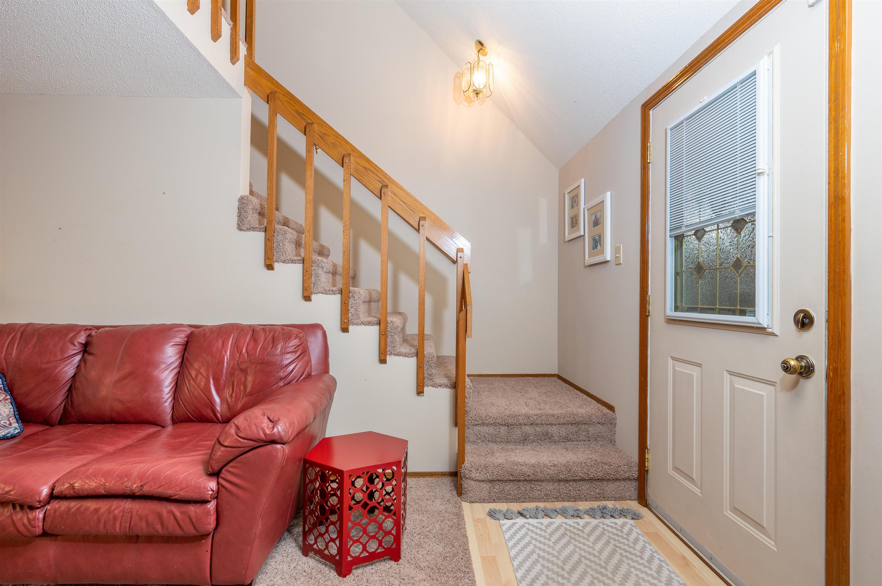 5010 Universal Drive Property Photo 5