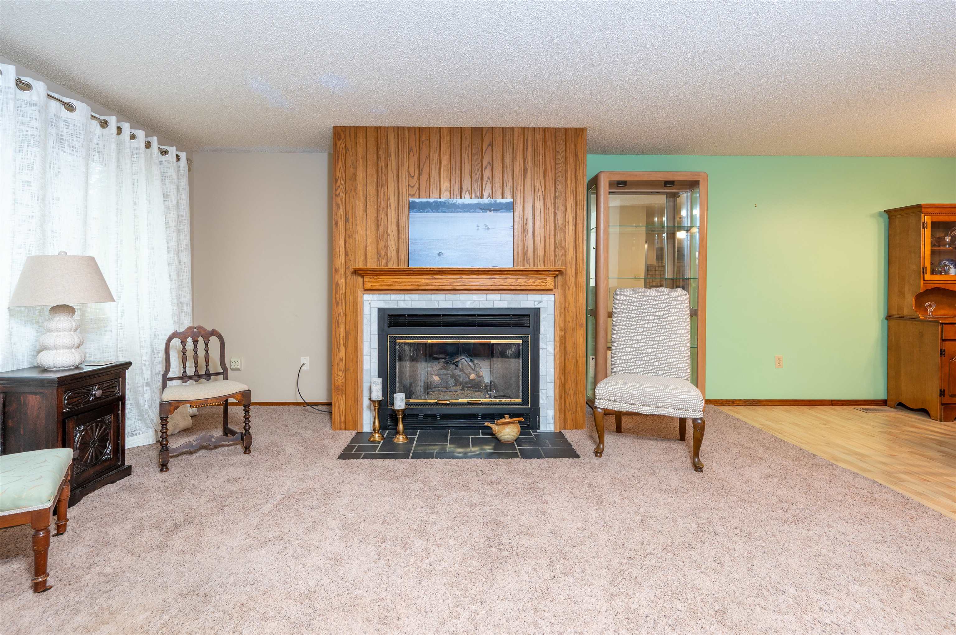 5010 Universal Drive Property Photo 8