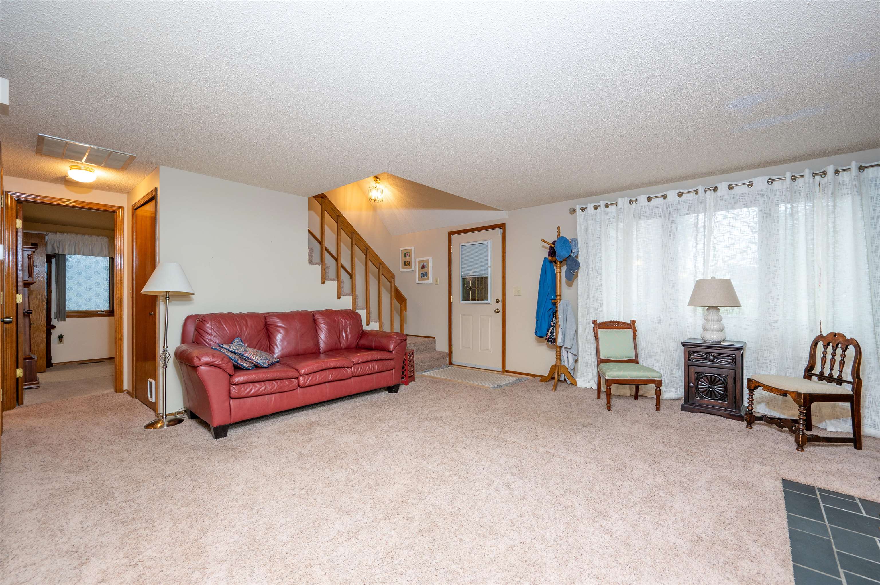 5010 Universal Drive Property Photo 11