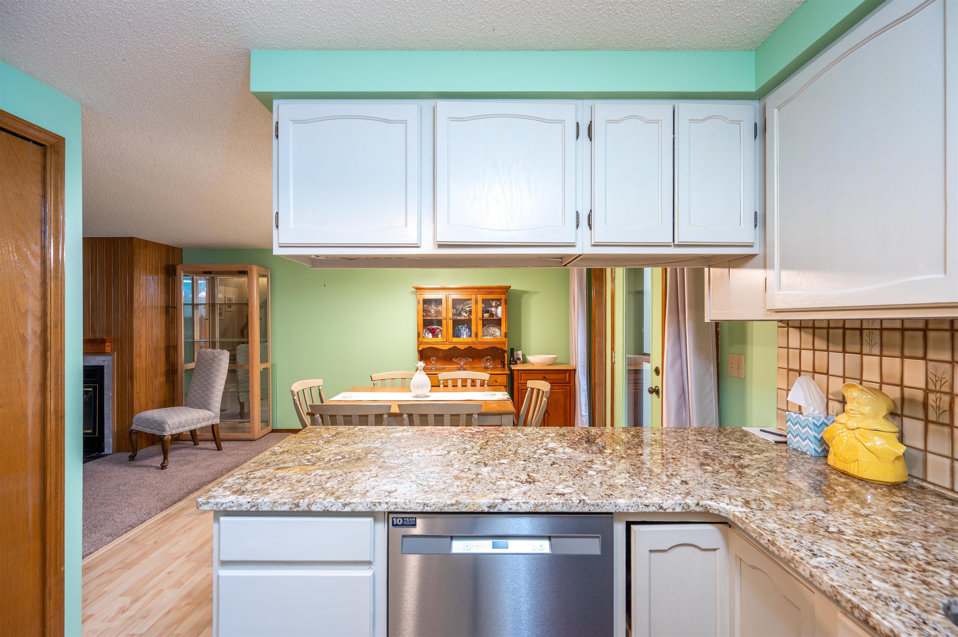 5010 Universal Drive Property Photo 18