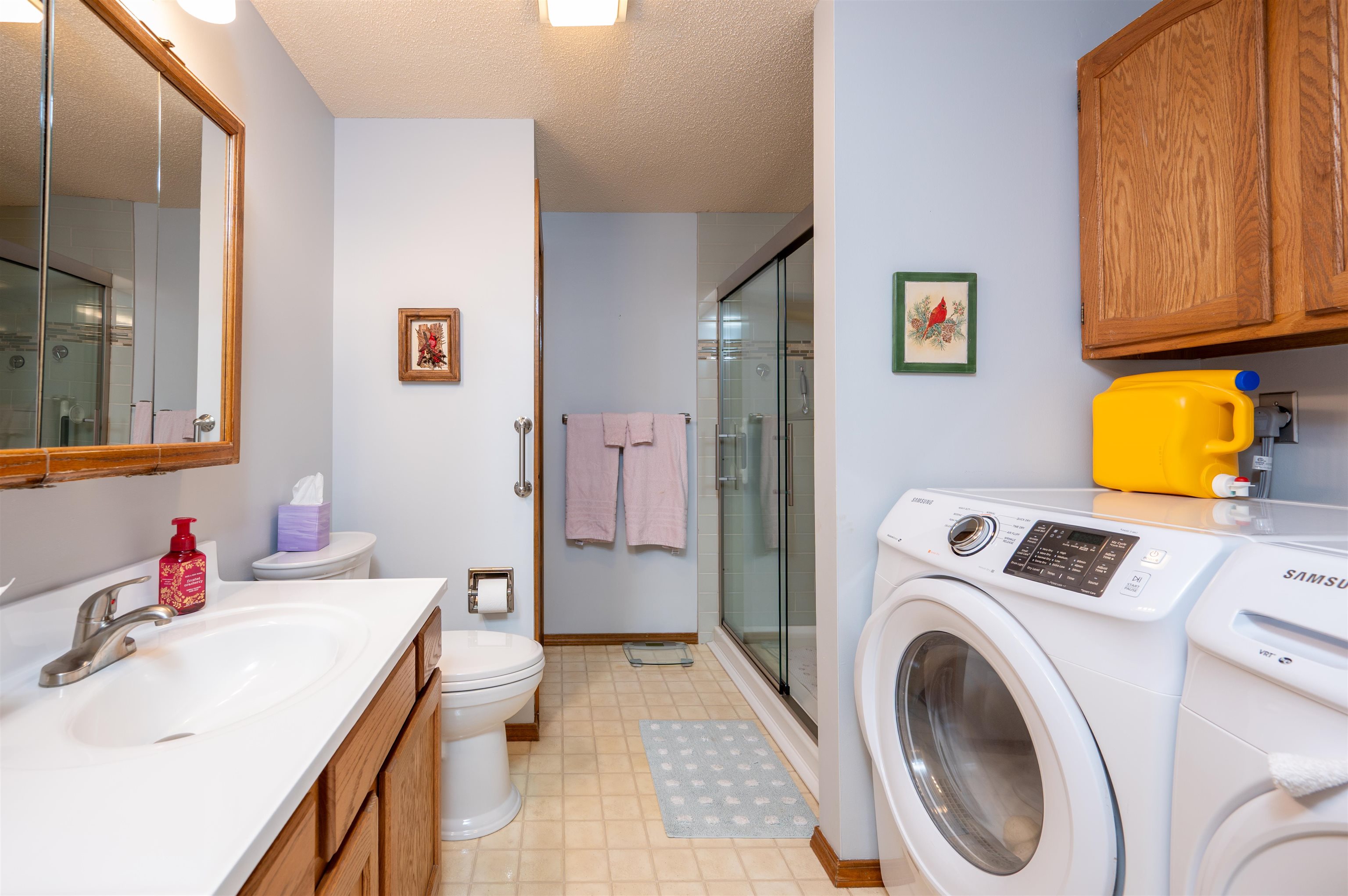 5010 Universal Drive Property Photo 24