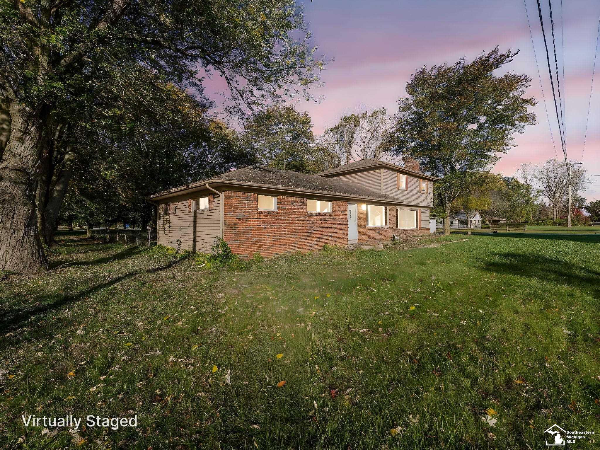 10711 Douglas Road Property Photo 2