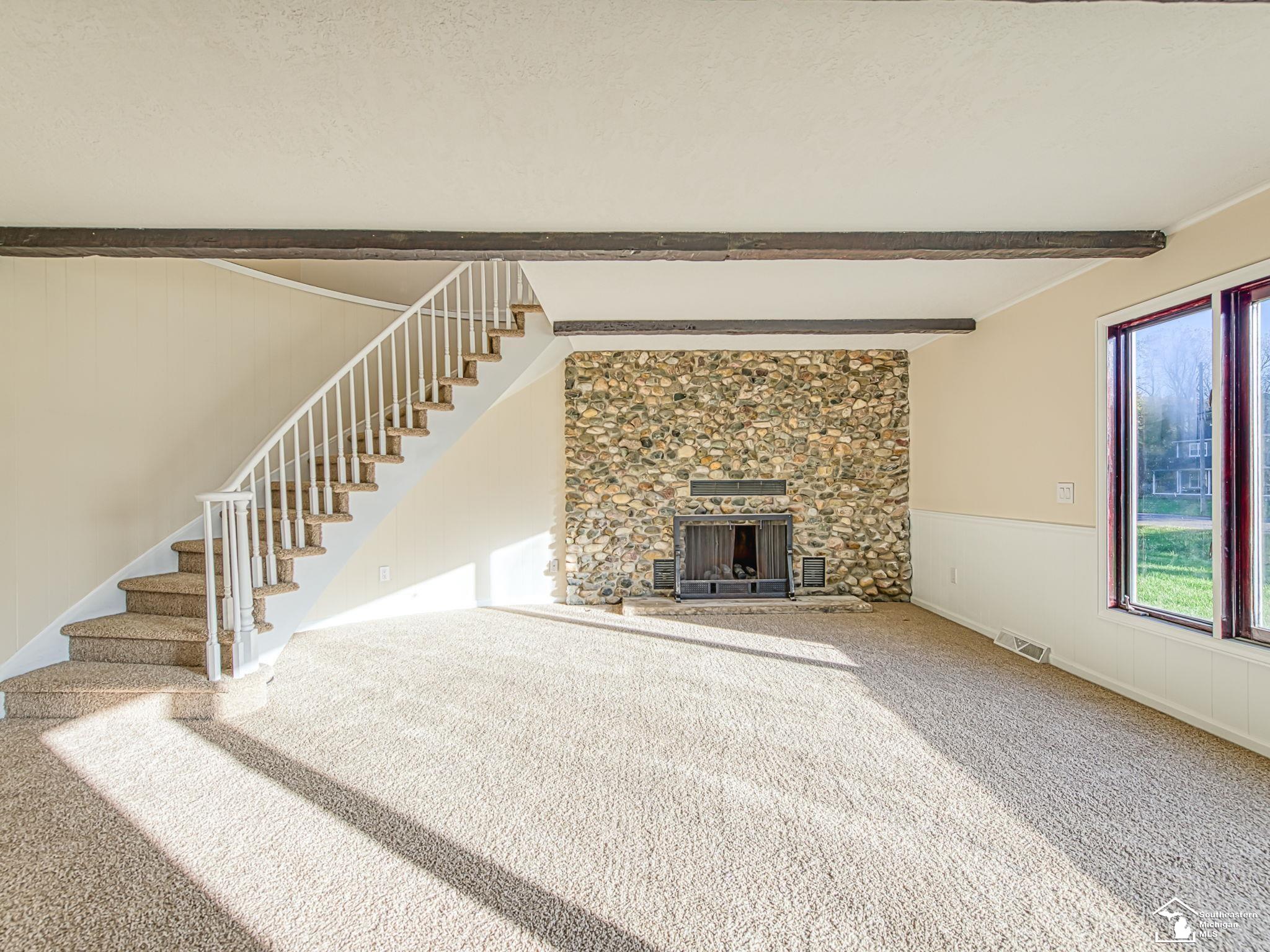 10711 Douglas Road Property Photo 5
