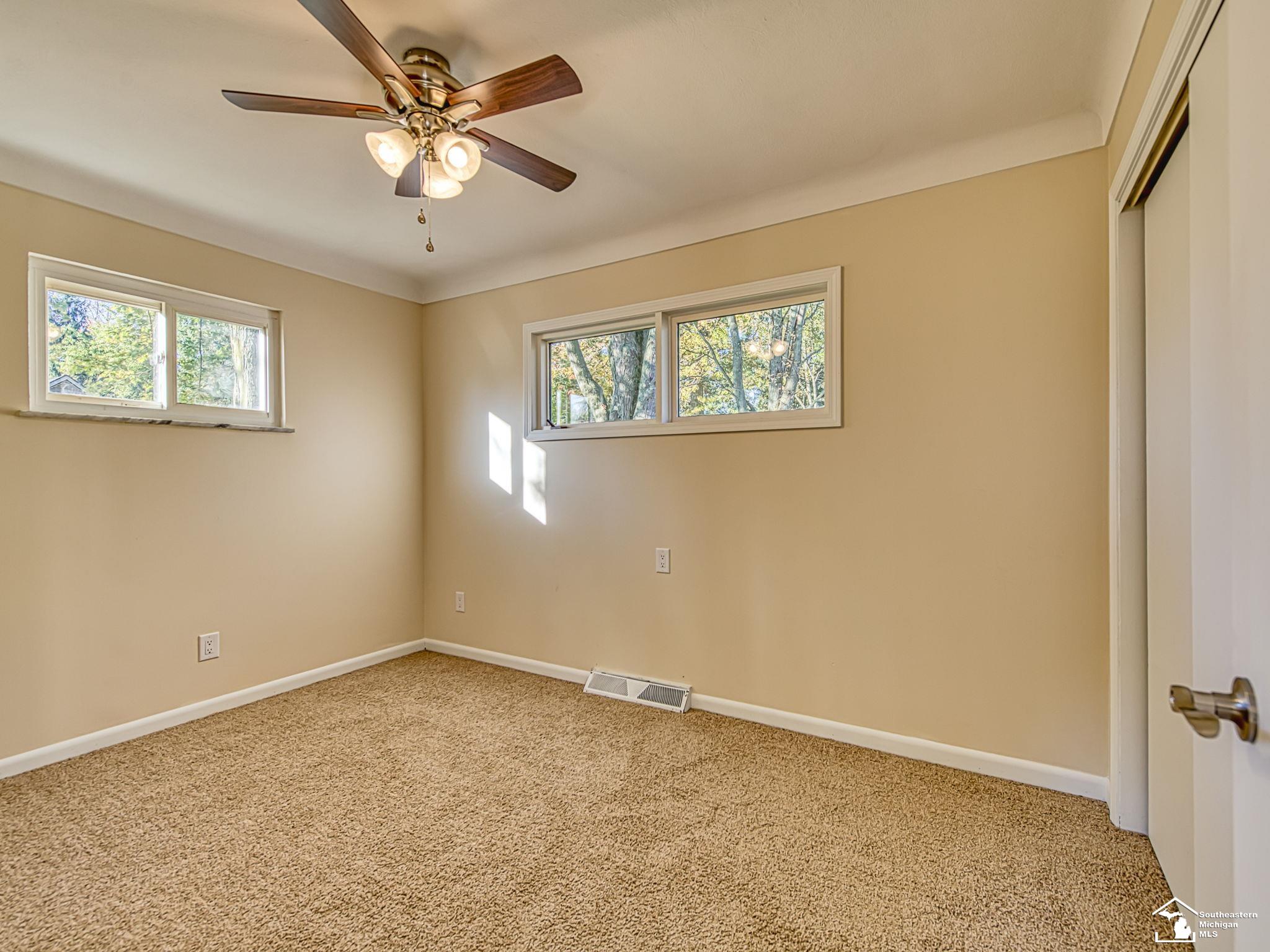 10711 Douglas Road Property Photo 16