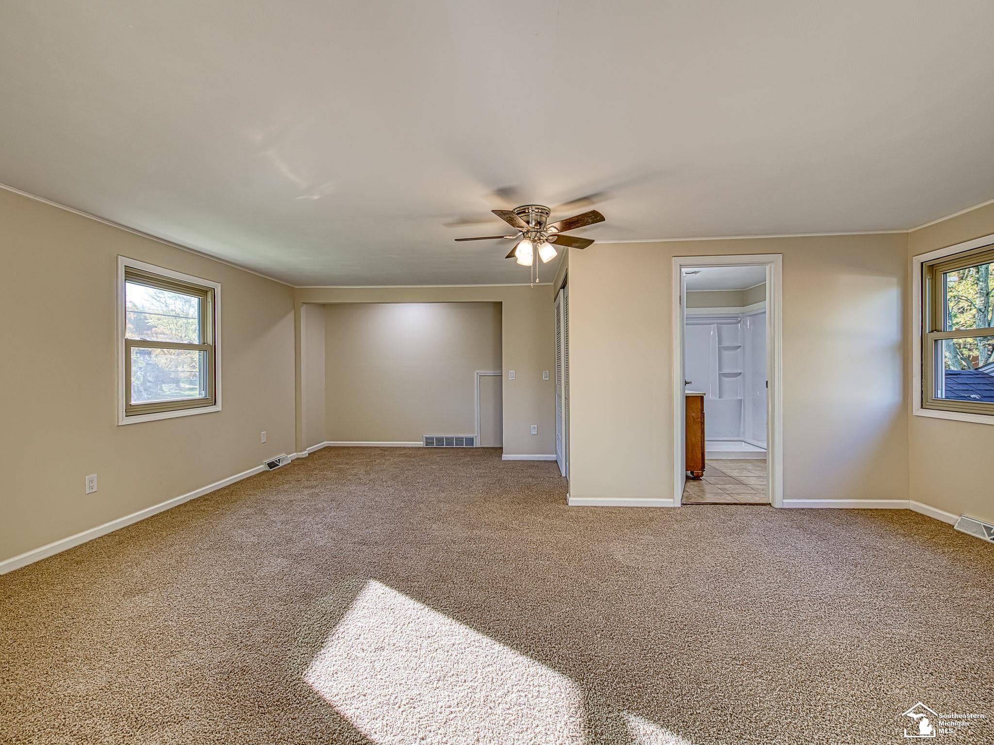 10711 Douglas Road Property Photo 22