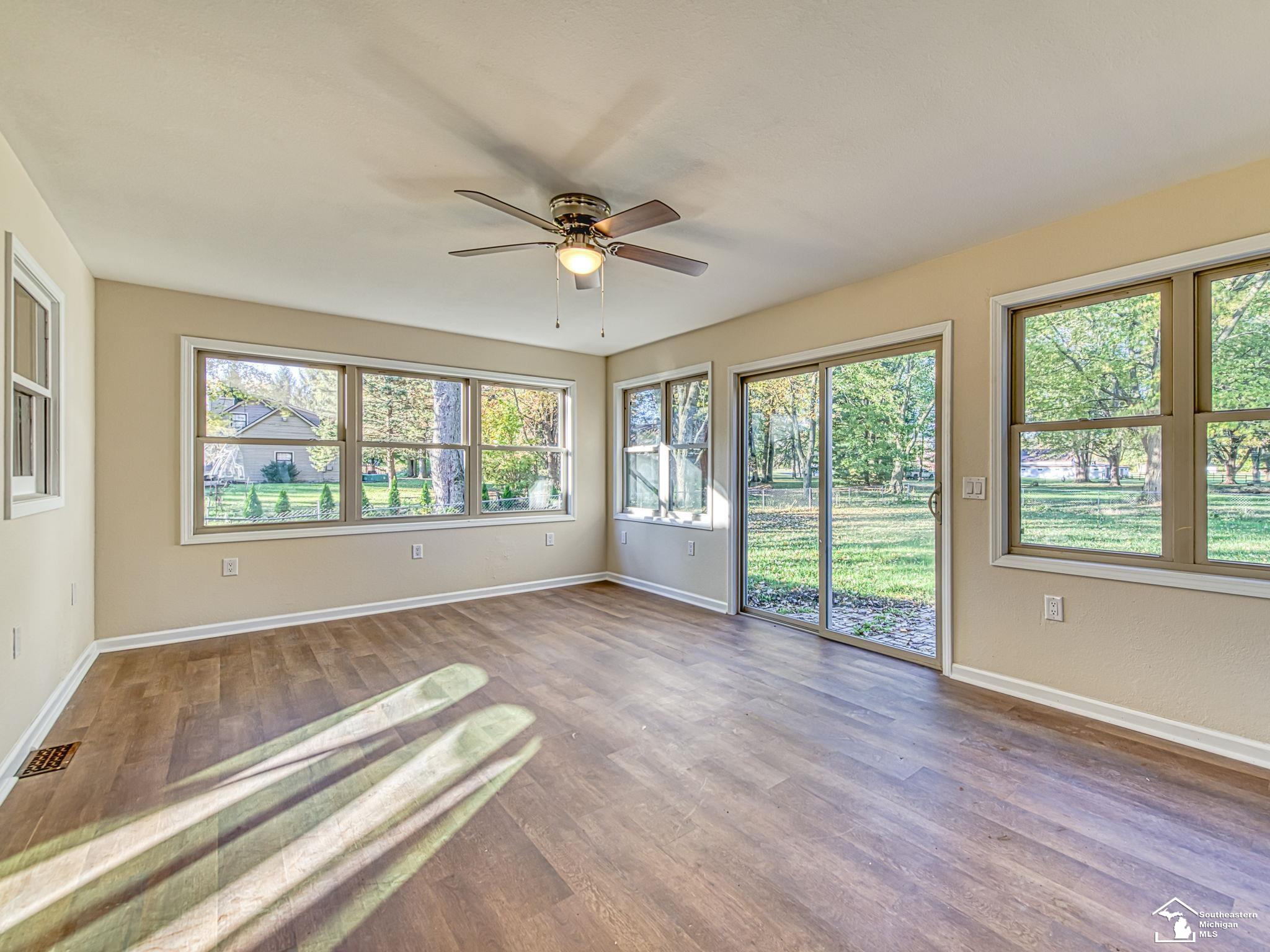 10711 Douglas Road Property Photo 27