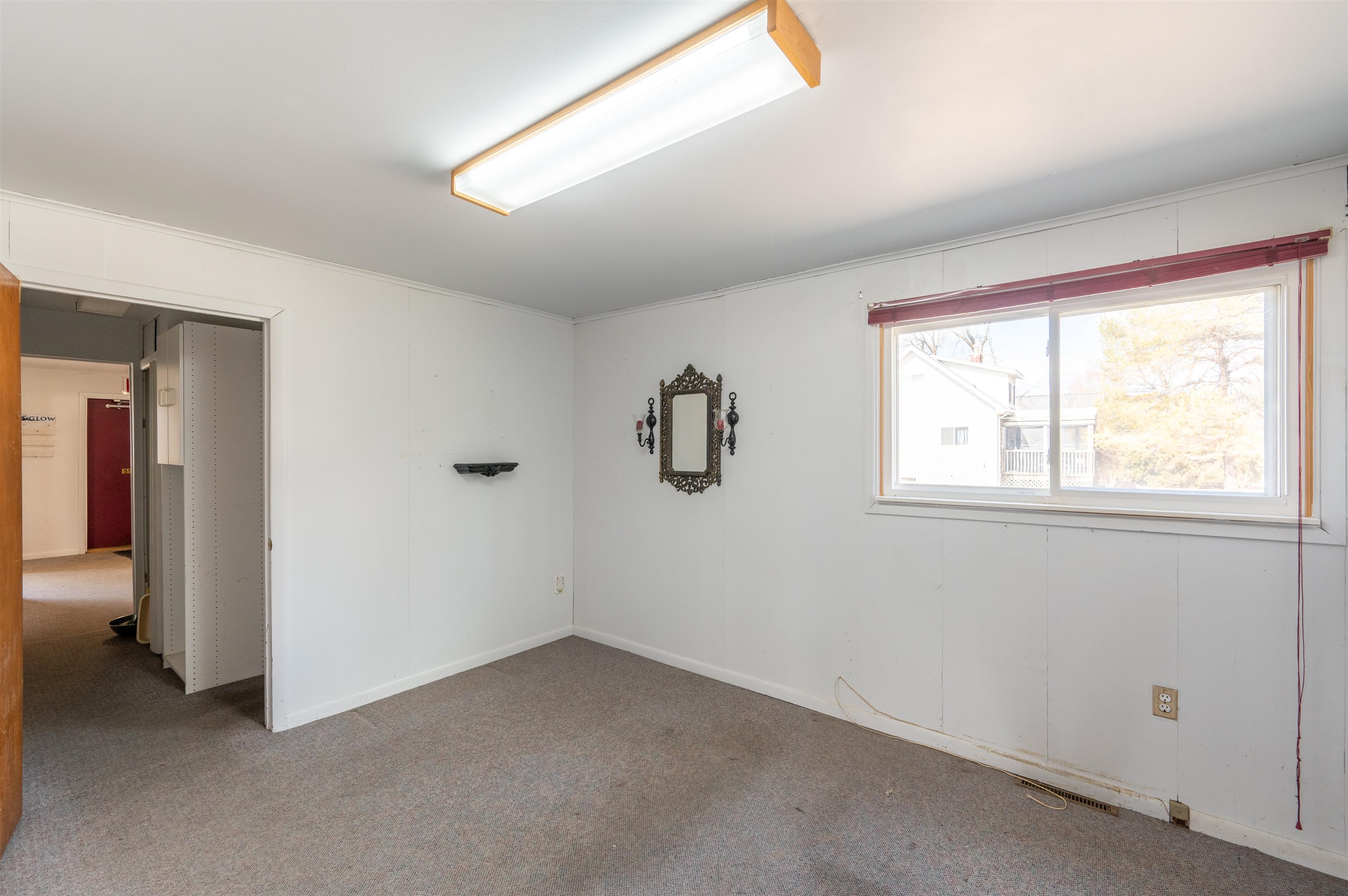 1113 E Carpenter Roads Property Photo 8