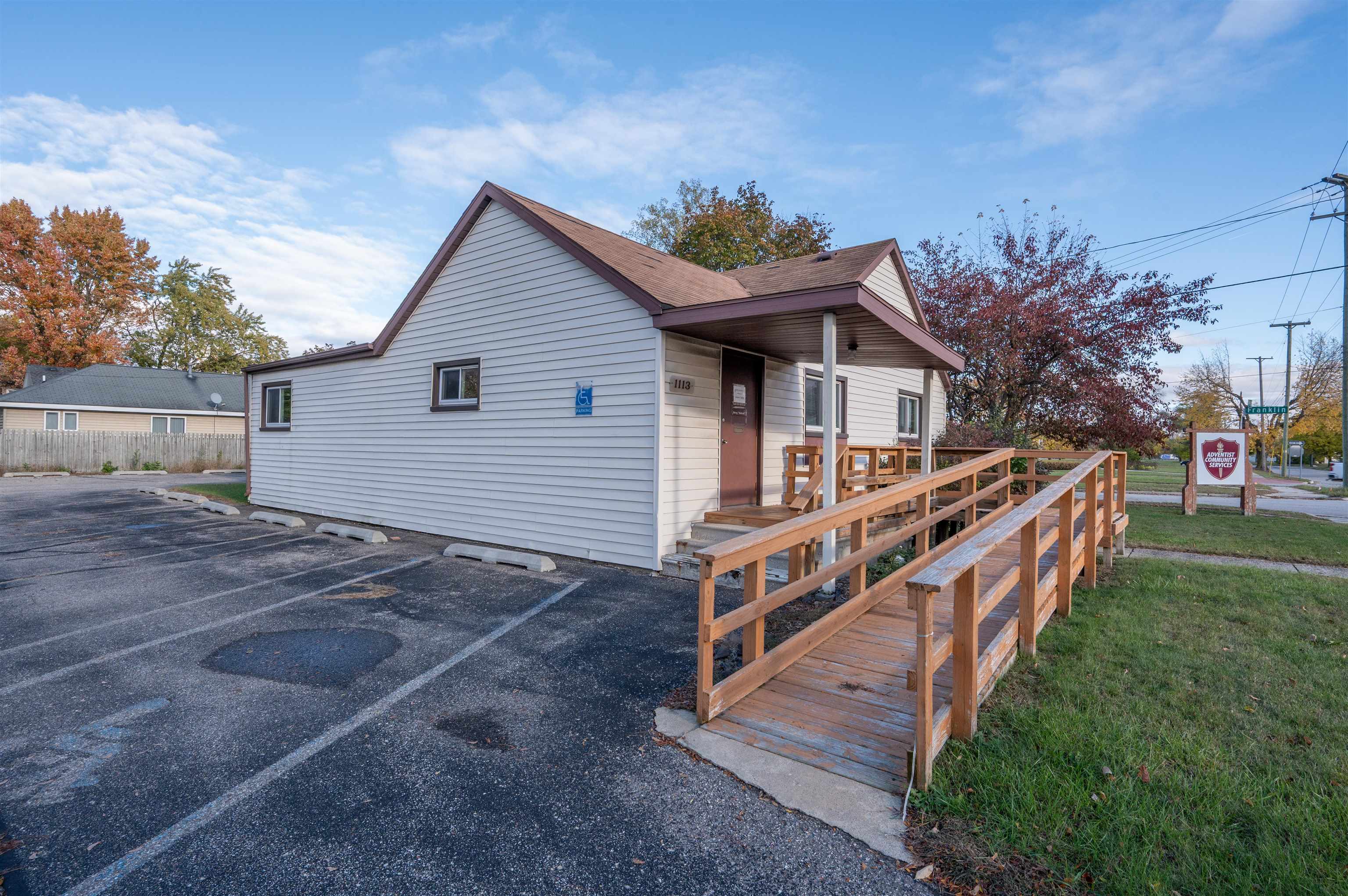 1113 E Carpenter Roads Property Photo 39