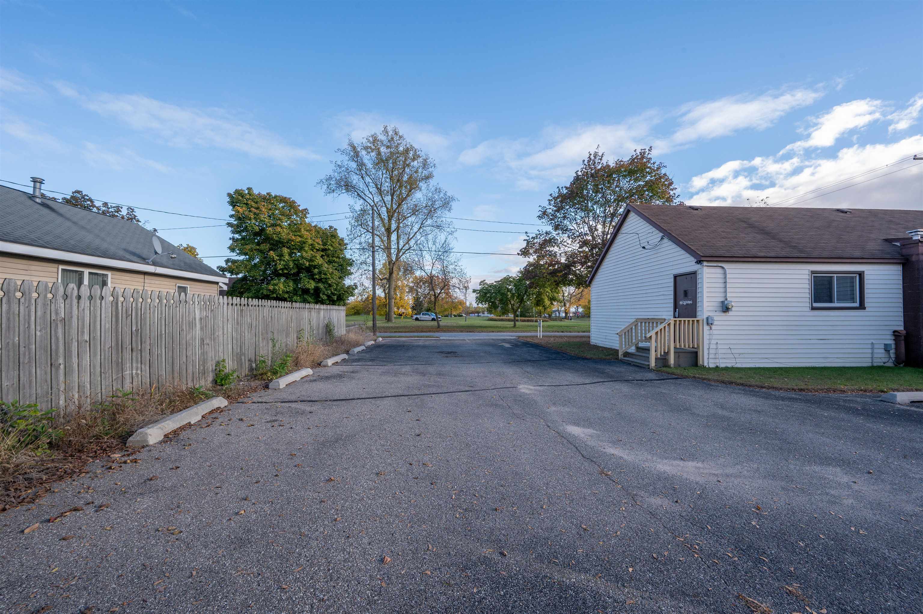 1113 E Carpenter Roads Property Photo 43