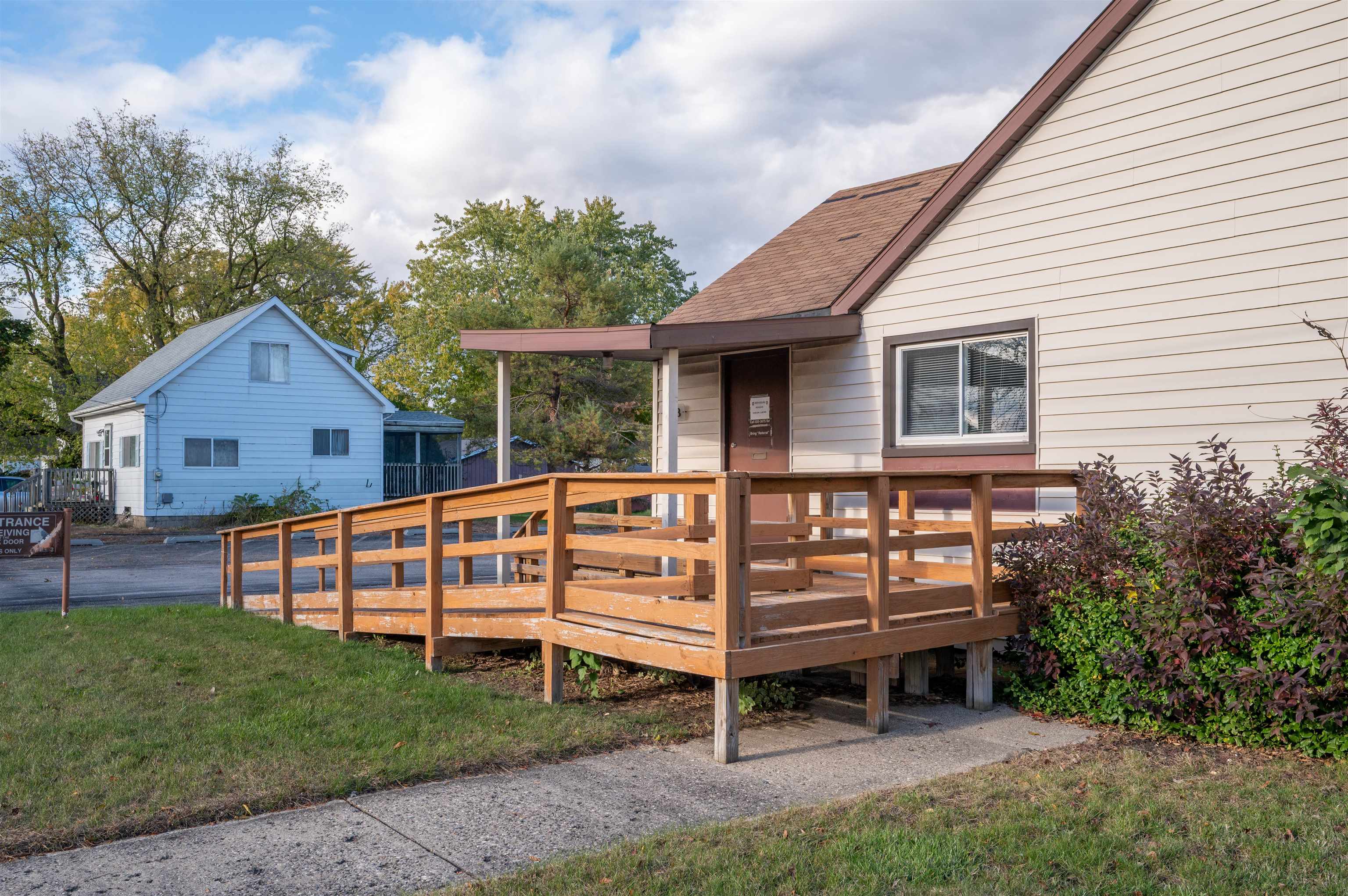 1113 E Carpenter Roads Property Photo 48