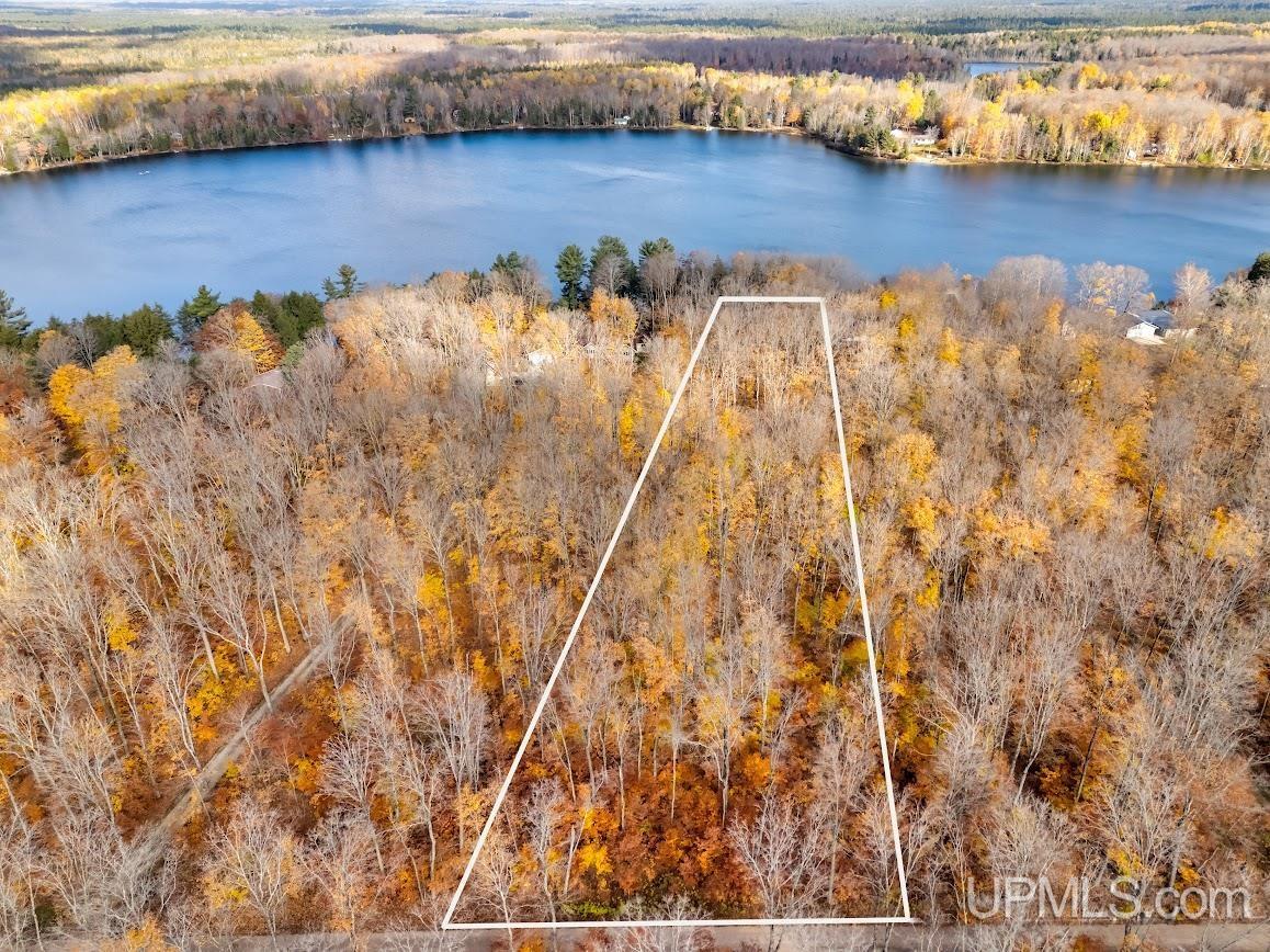 000 W Smith Lake Drive Property Photo 1