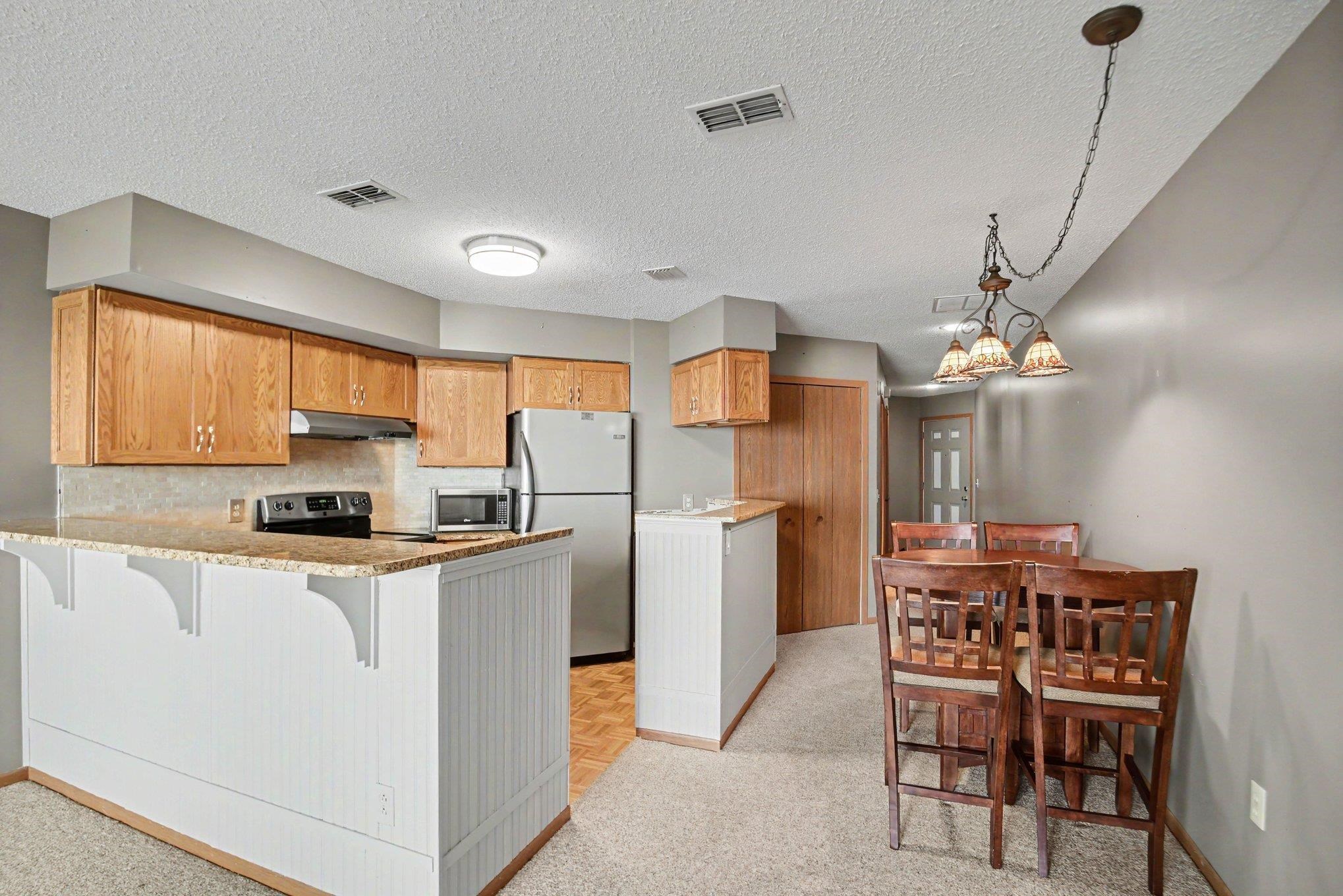 331 Lakeview Drive Property Photo 15