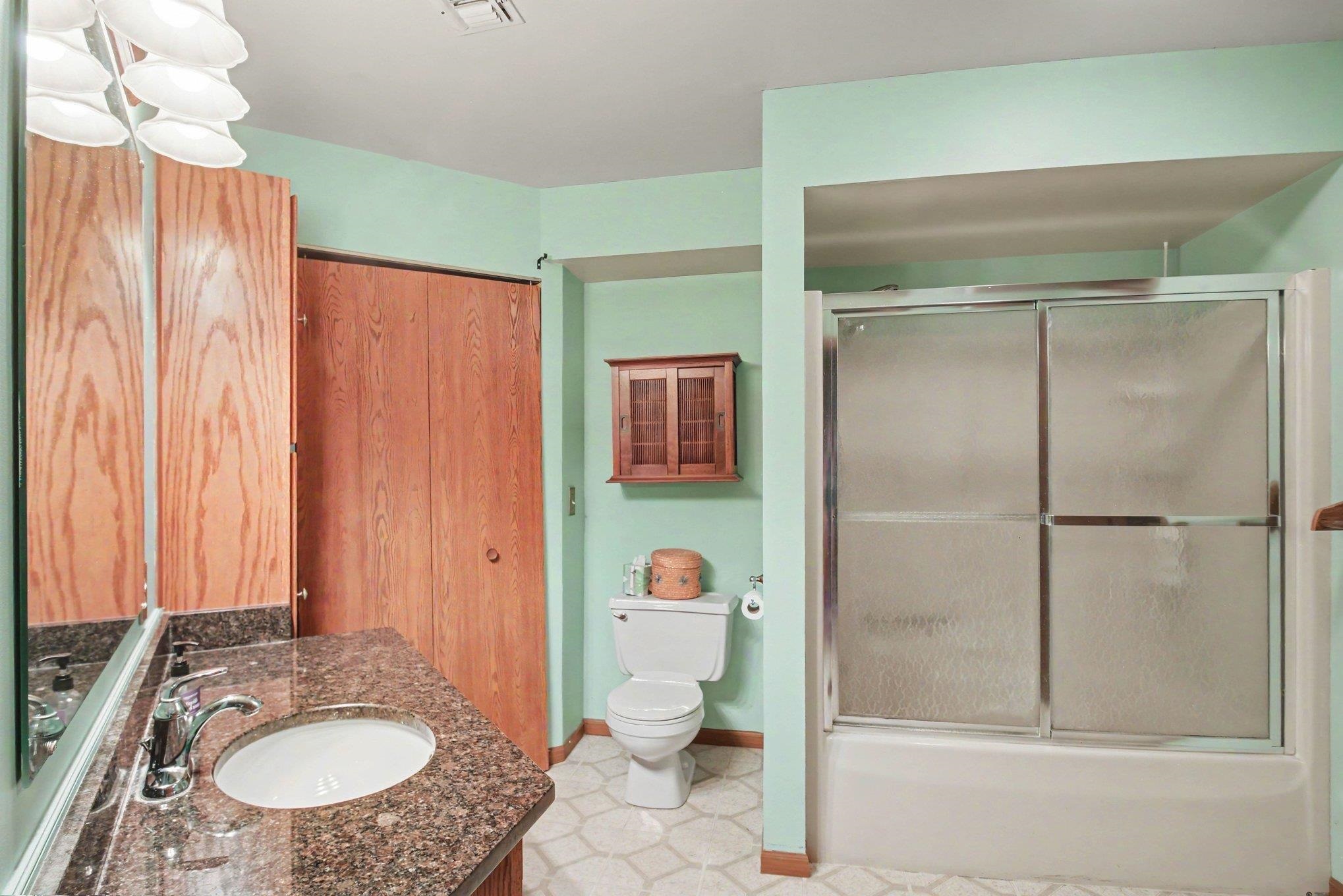 331 Lakeview Drive Property Photo 19