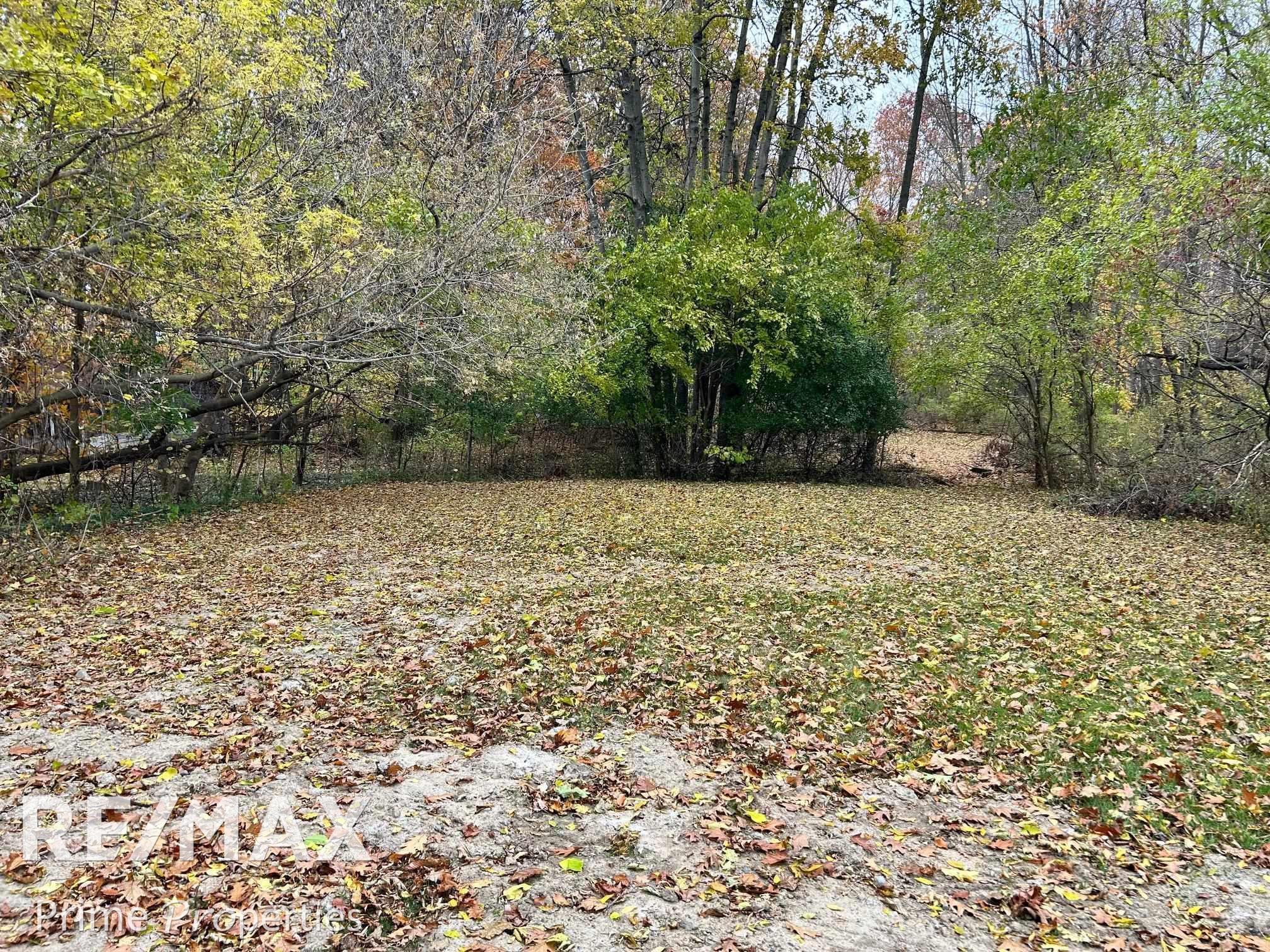 7152 Russell Street Property Photo 7