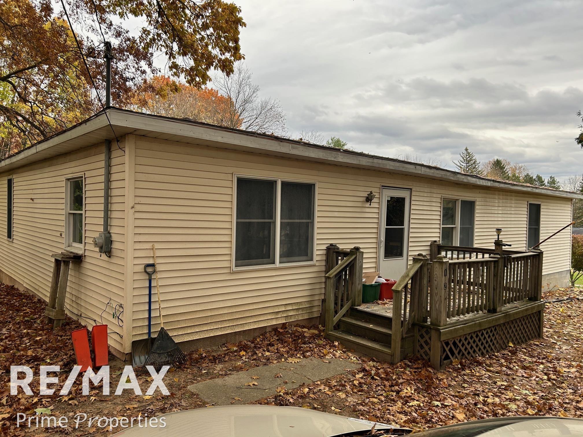 7152 Russell Street Property Photo 13