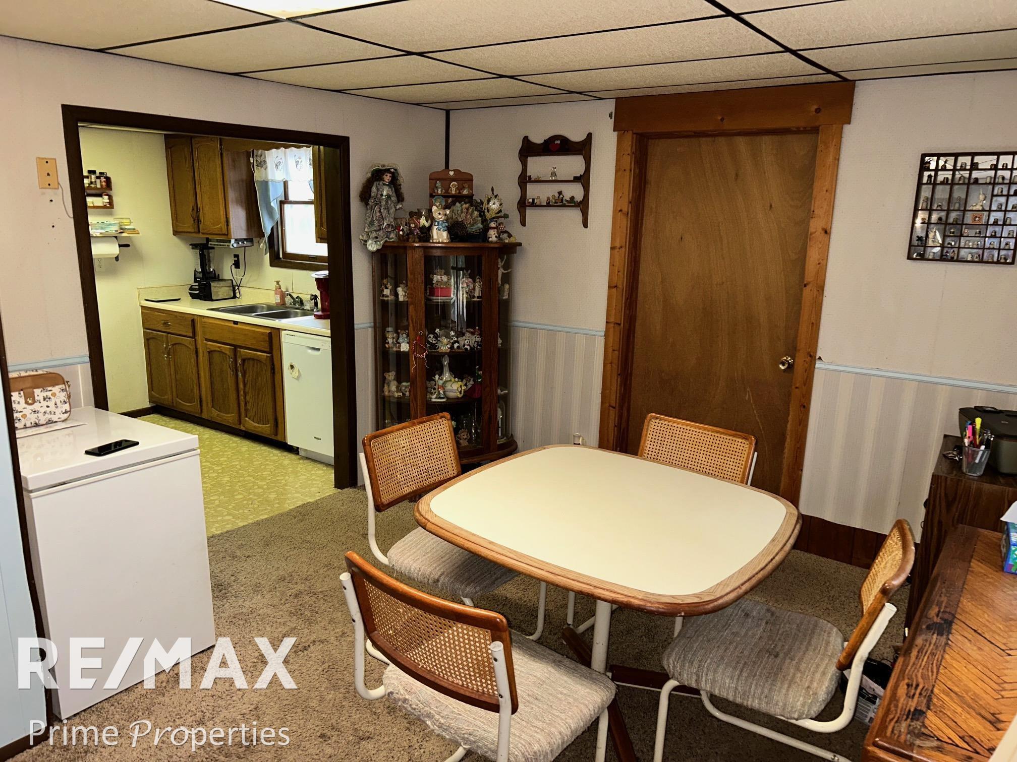 7152 Russell Street Property Photo 40