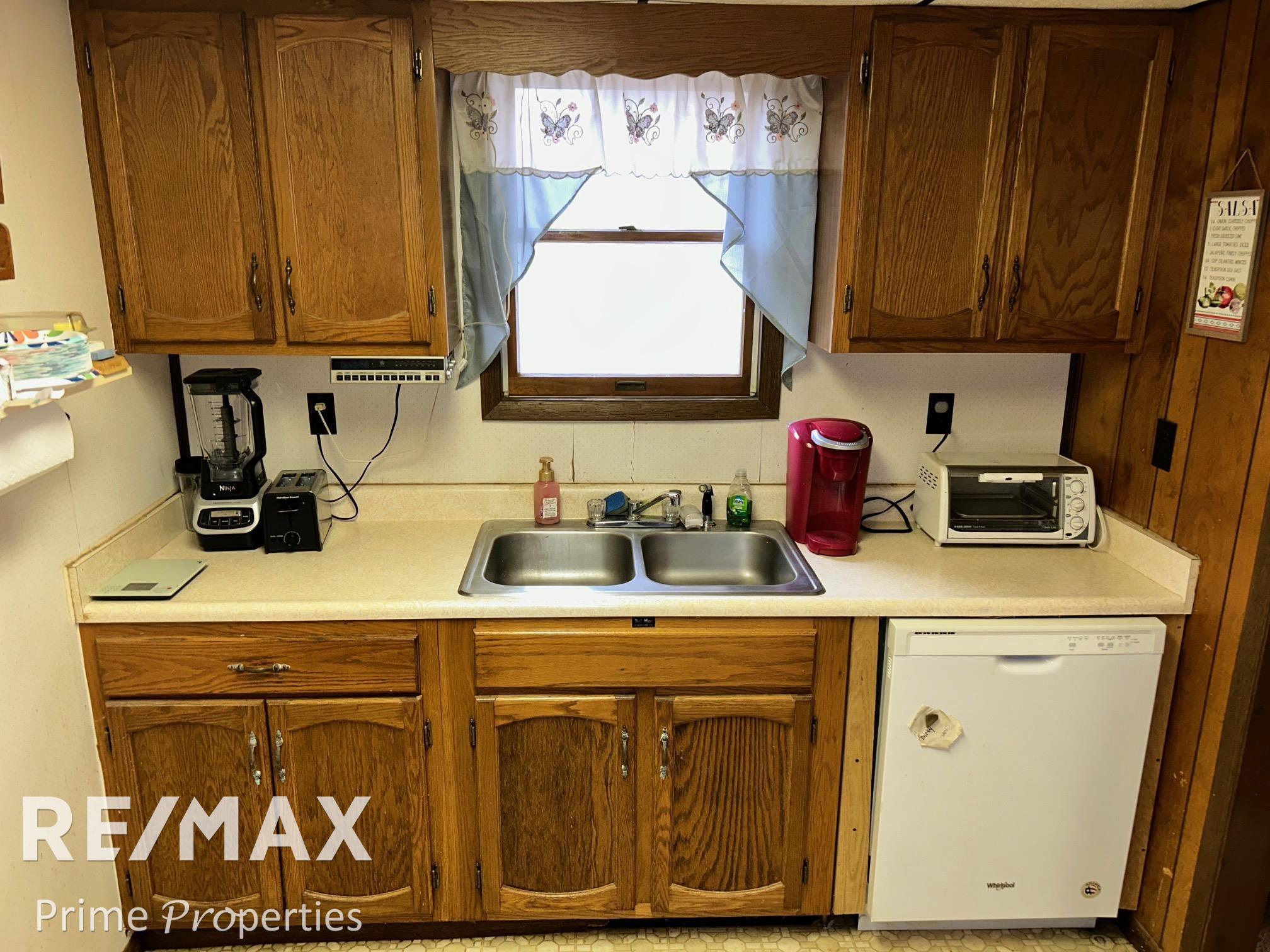 7152 Russell Street Property Photo 42