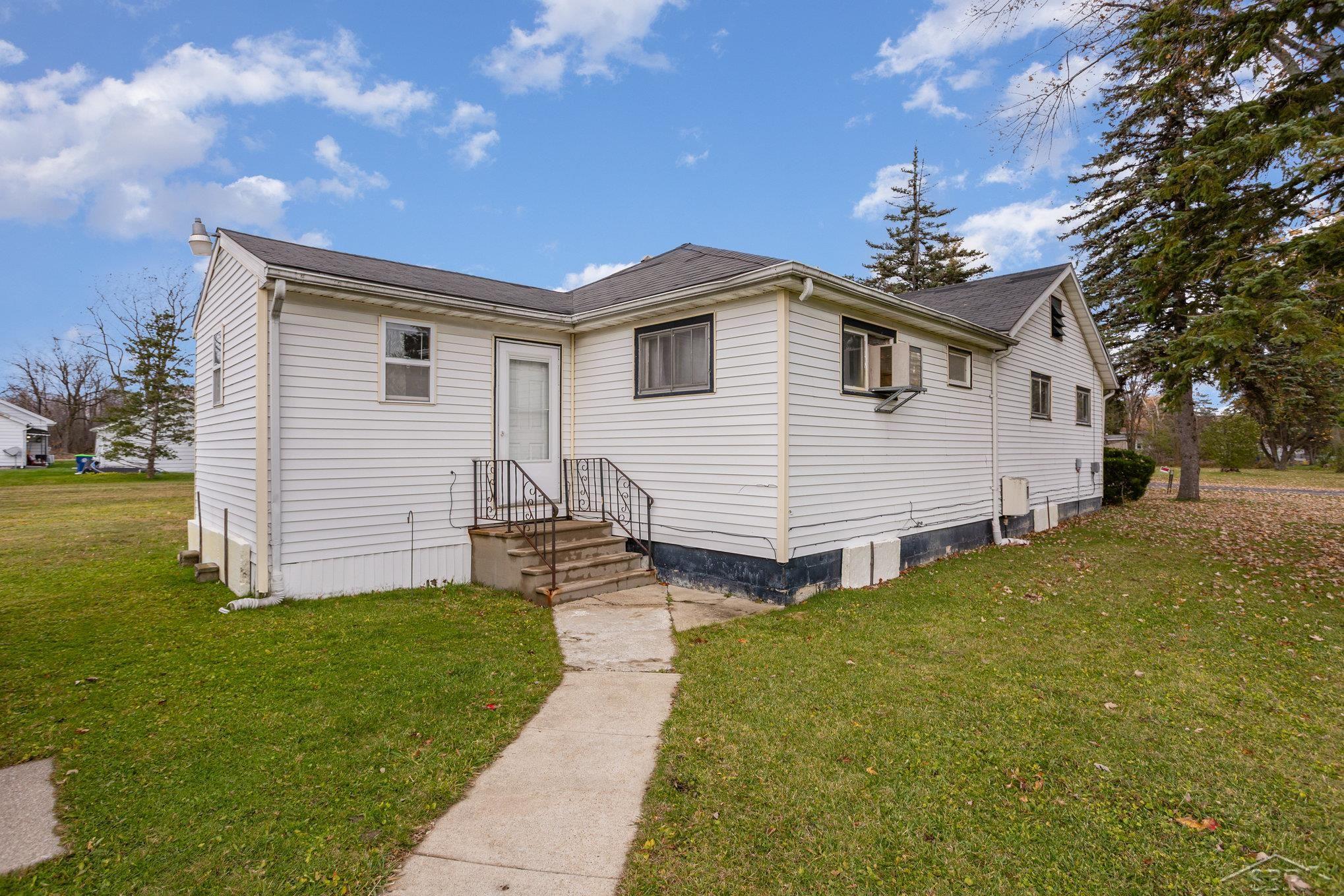 1902 Cheney Road Property Photo 15