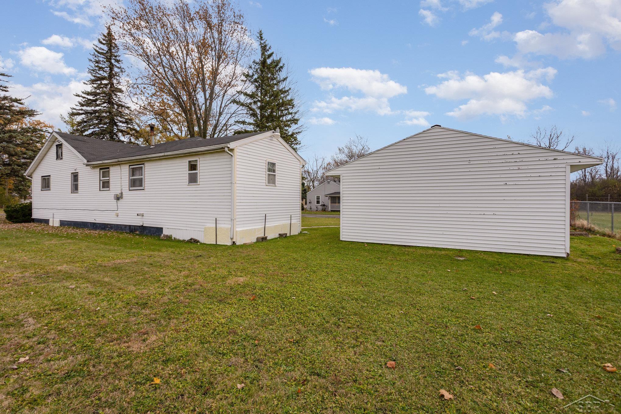 1902 Cheney Road Property Photo 16