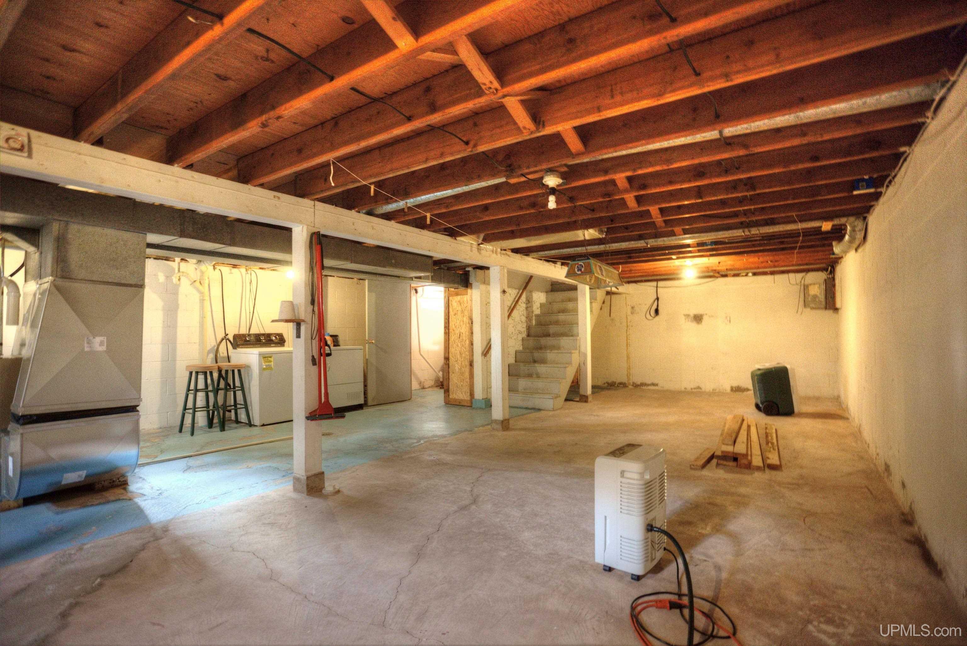 817 Margaret Street Property Photo 33