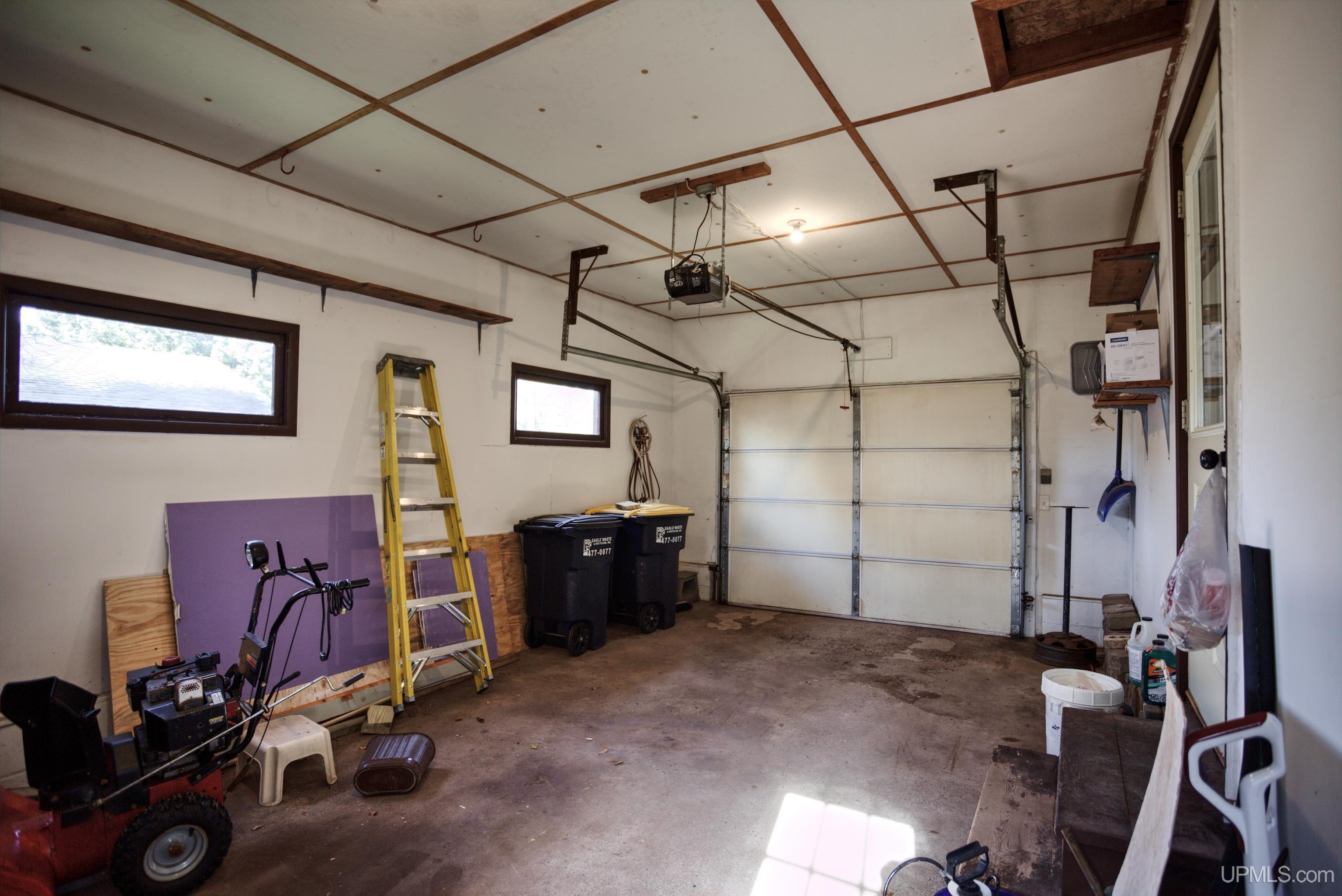 817 Margaret Street Property Photo 35