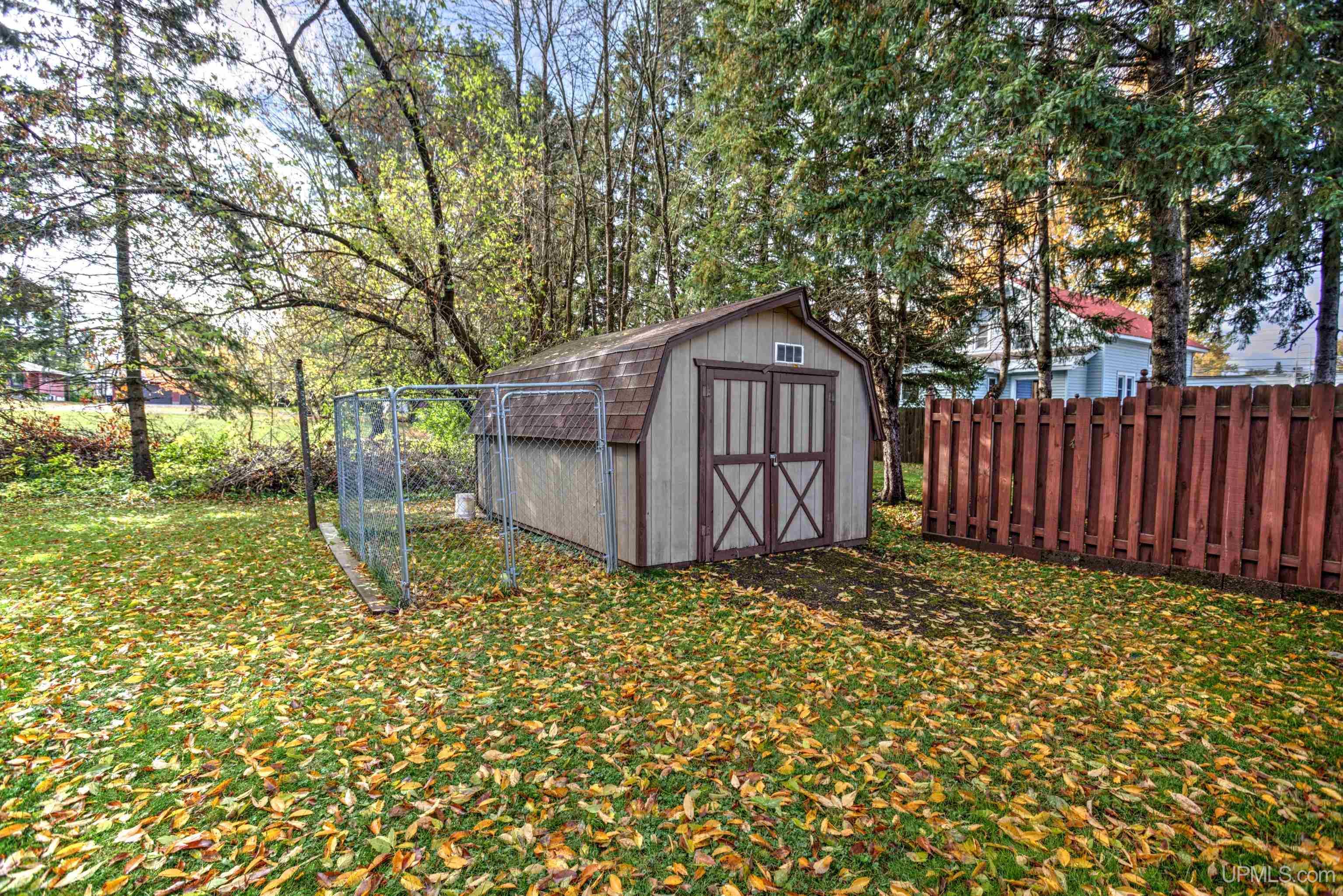 817 Margaret Street Property Photo 41