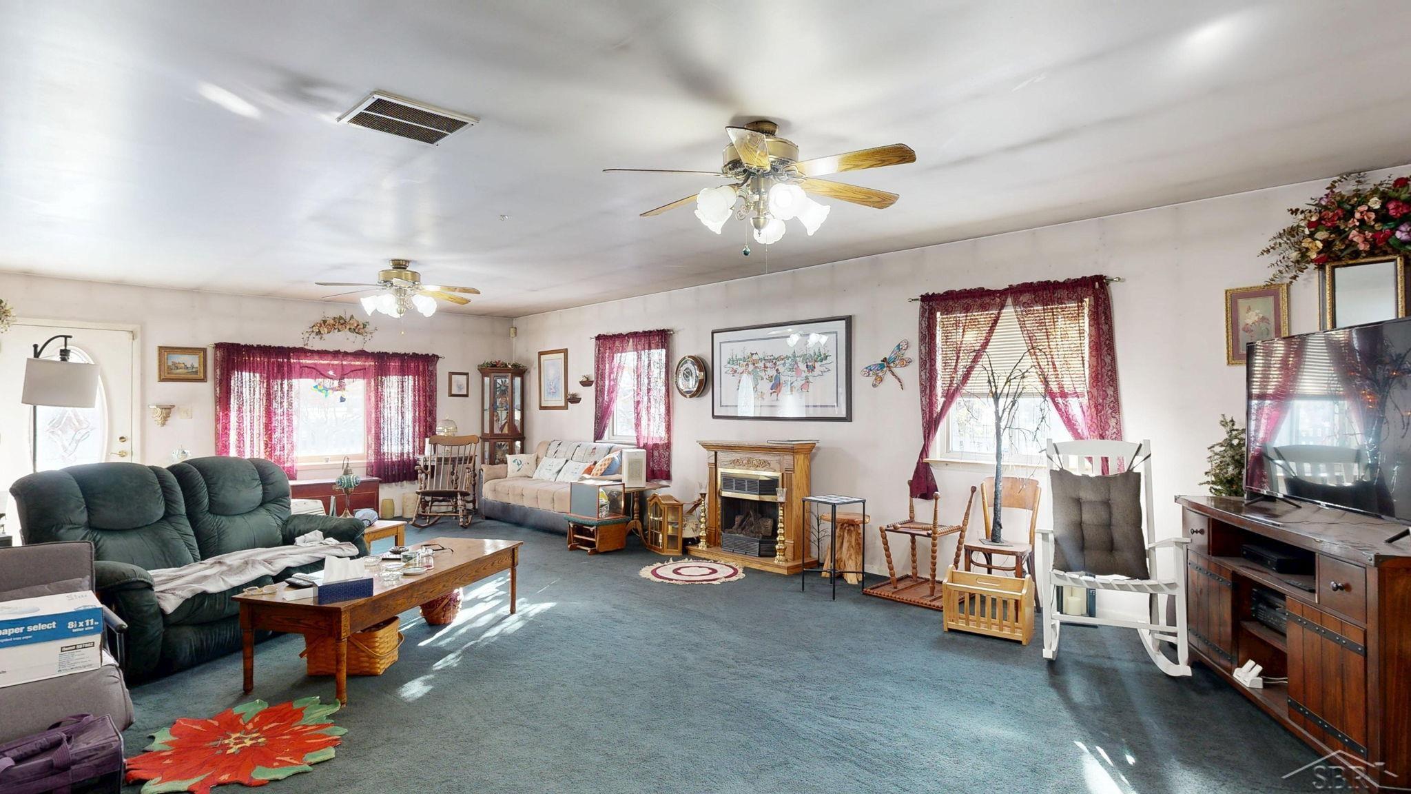 2427 Courtney Drive Property Photo 11