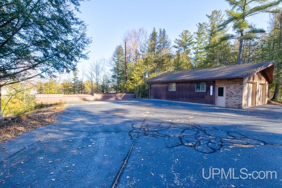 W6349 Greenwood Avenue Property Photo 78