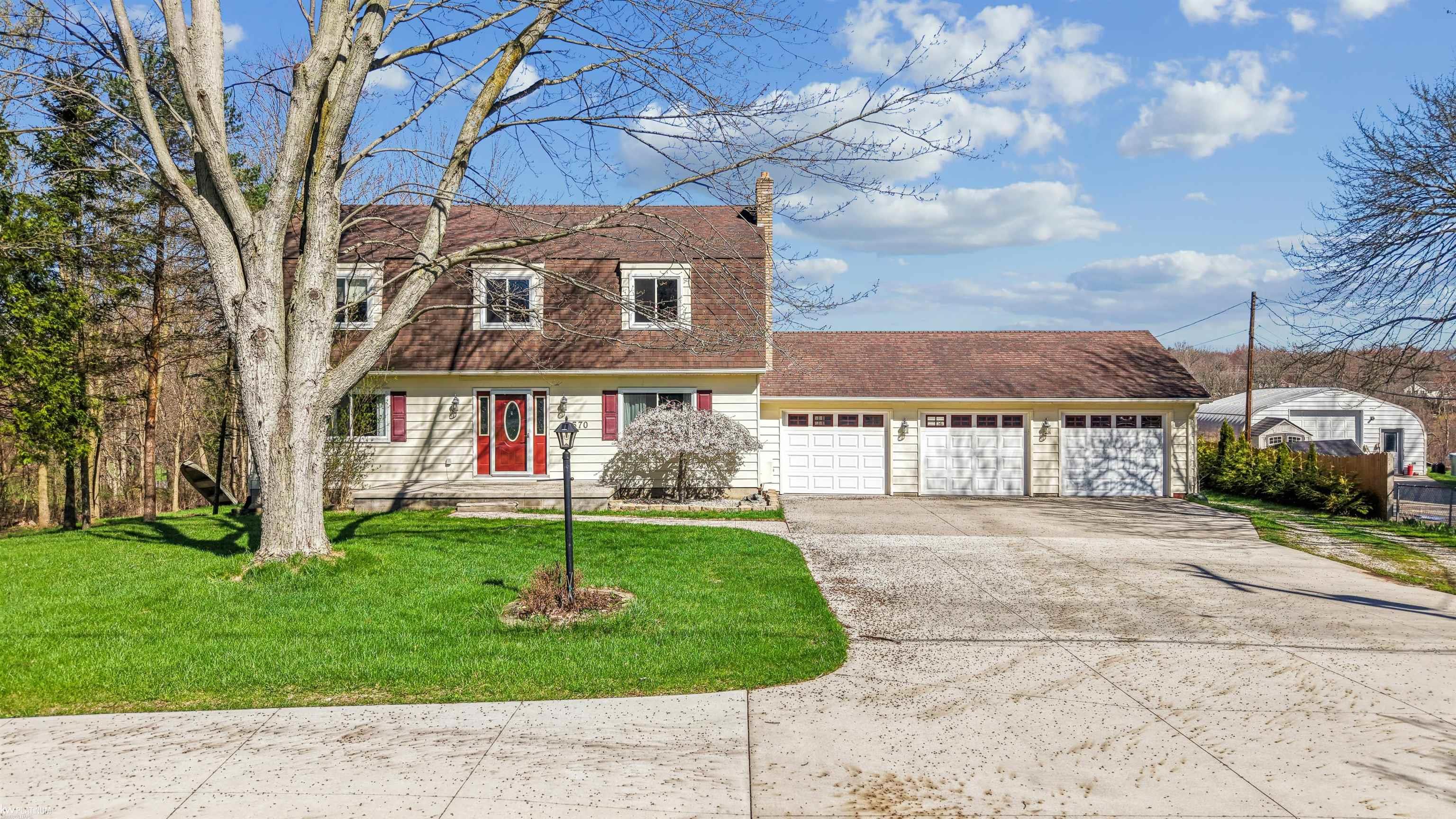4570 Atkins Road Property Photo 1