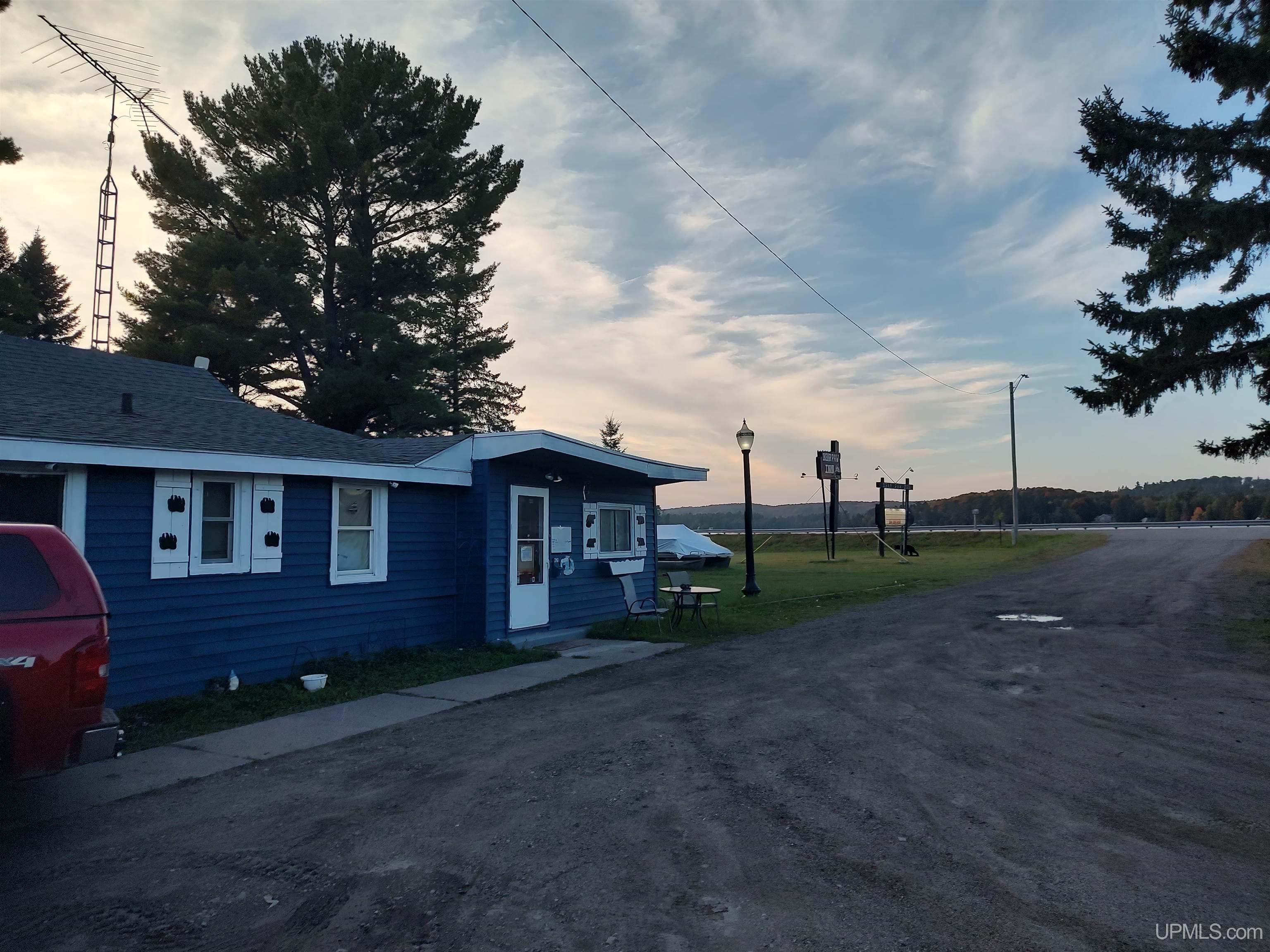 27672 Us 41 Highway Property Photo 11