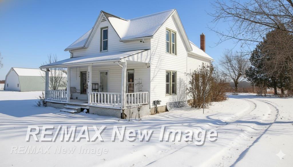 7991 W Dixon Road Property Photo 1