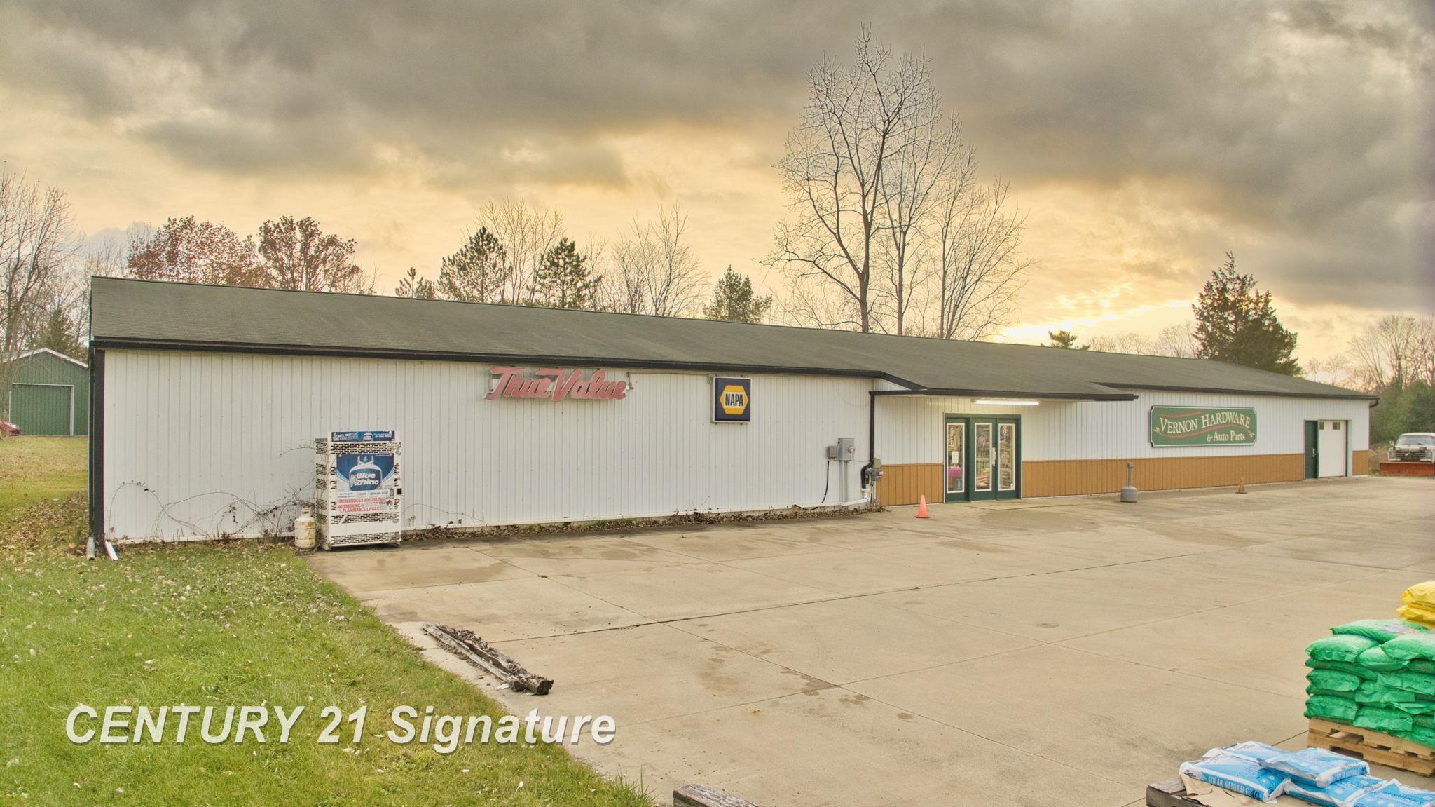 7200 E M-71 Highway Property Photo 3