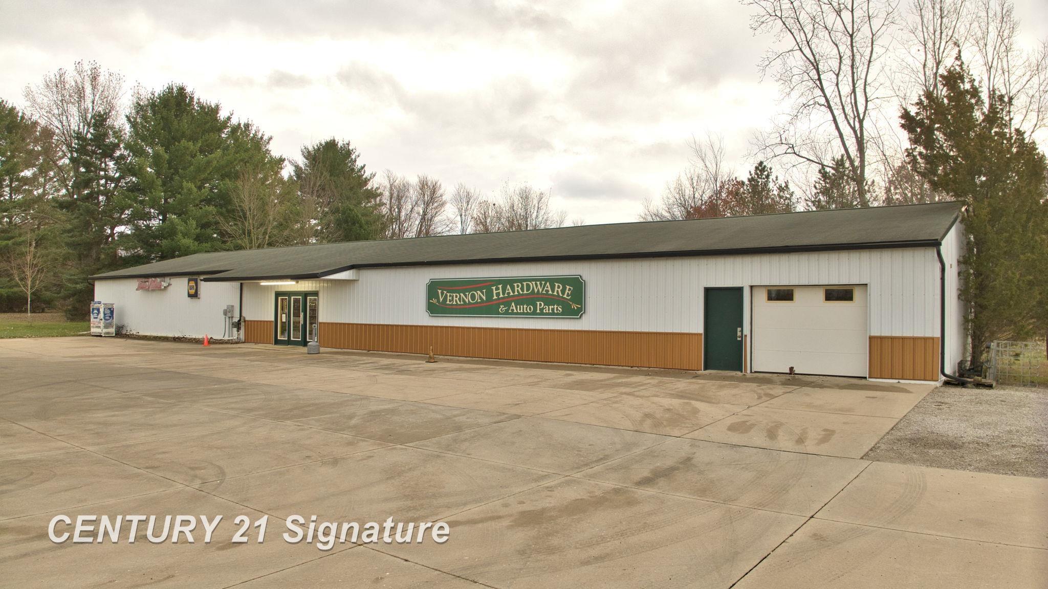 7200 E M-71 Highway Property Photo 5