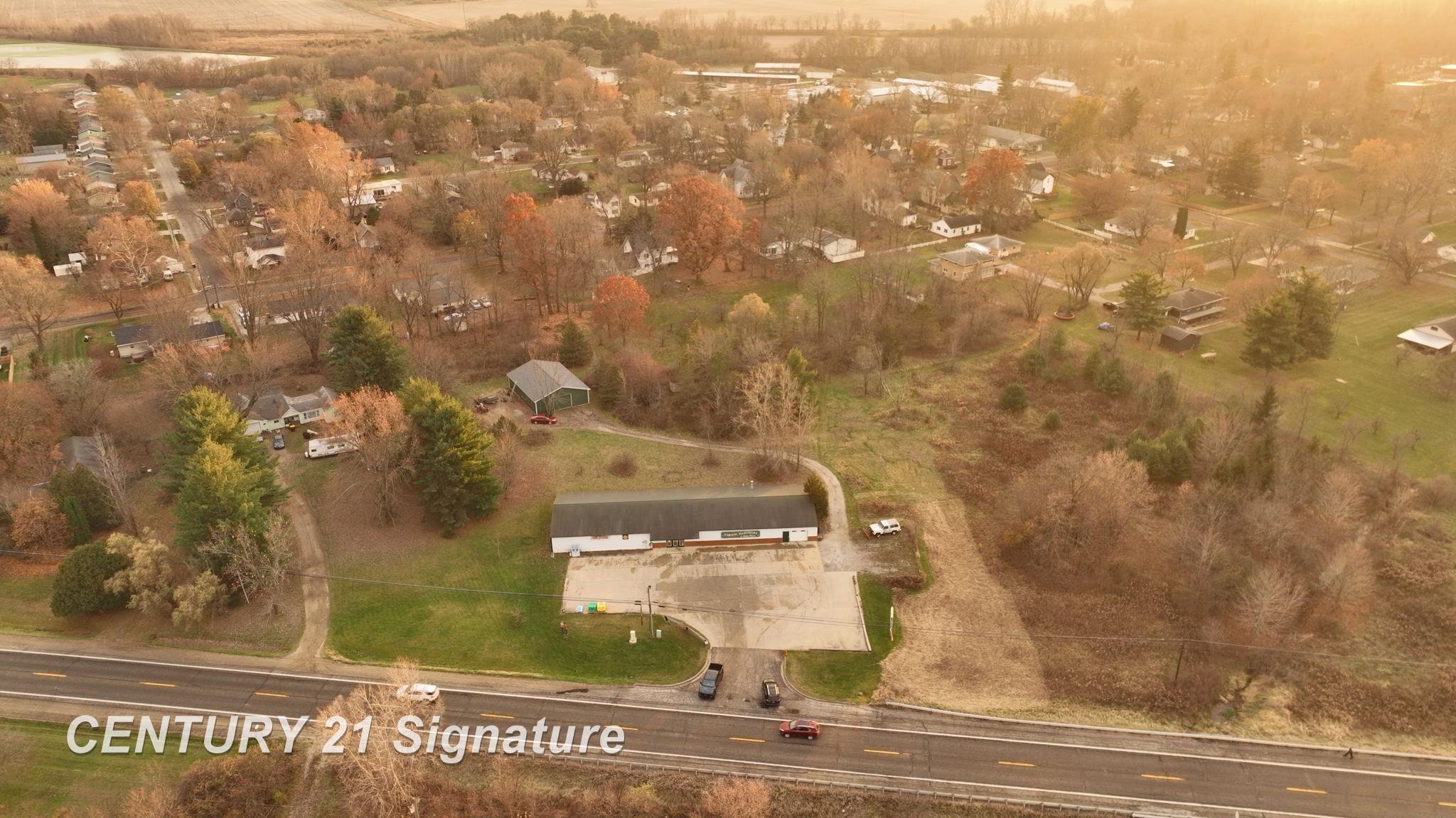 7200 E M-71 Highway Property Photo 17