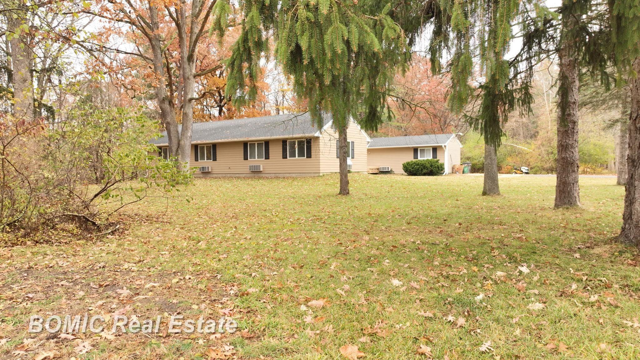 3700 N Saginaw Road Property Photo 1