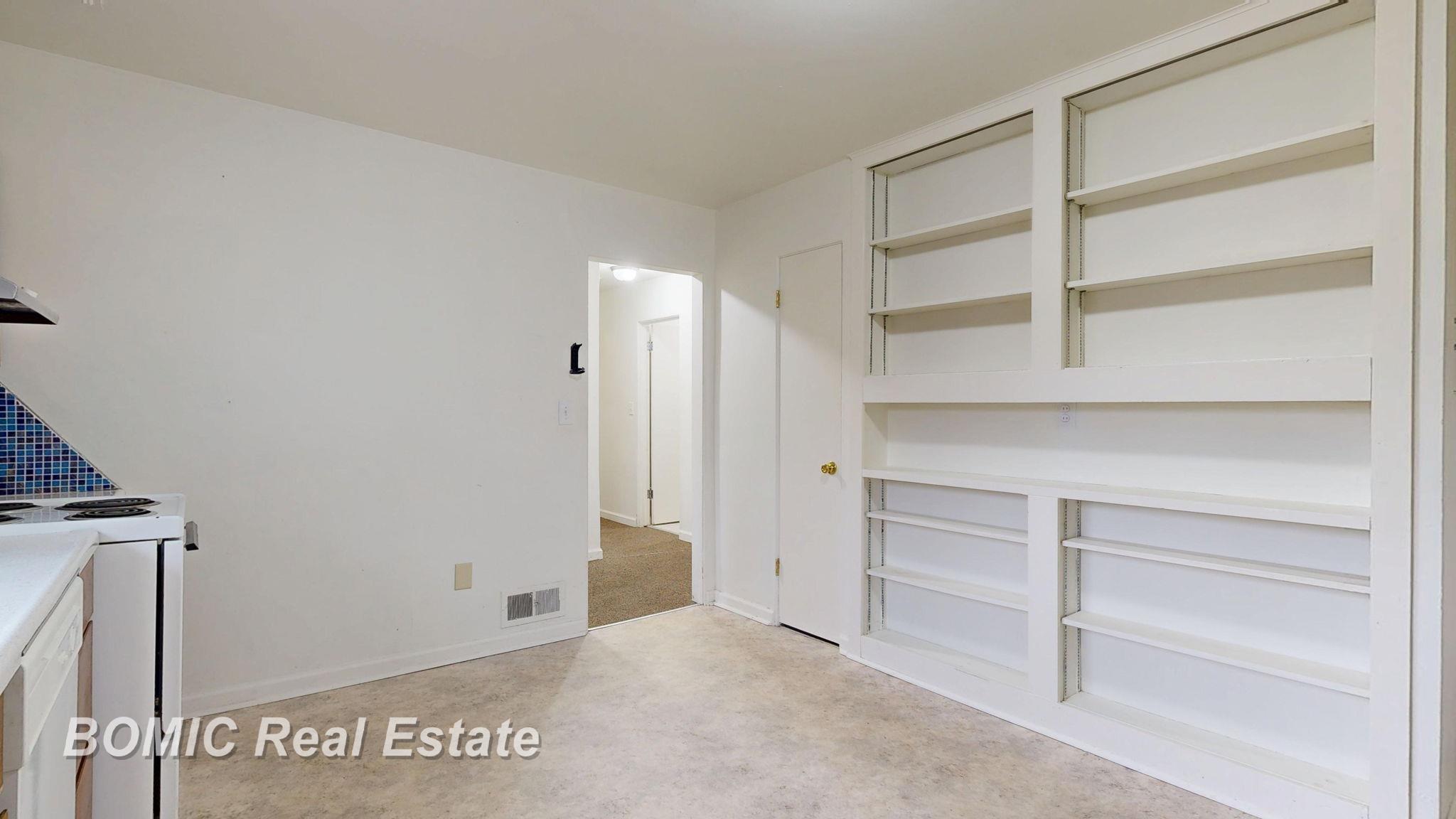 3700 N Saginaw Road Property Photo 14