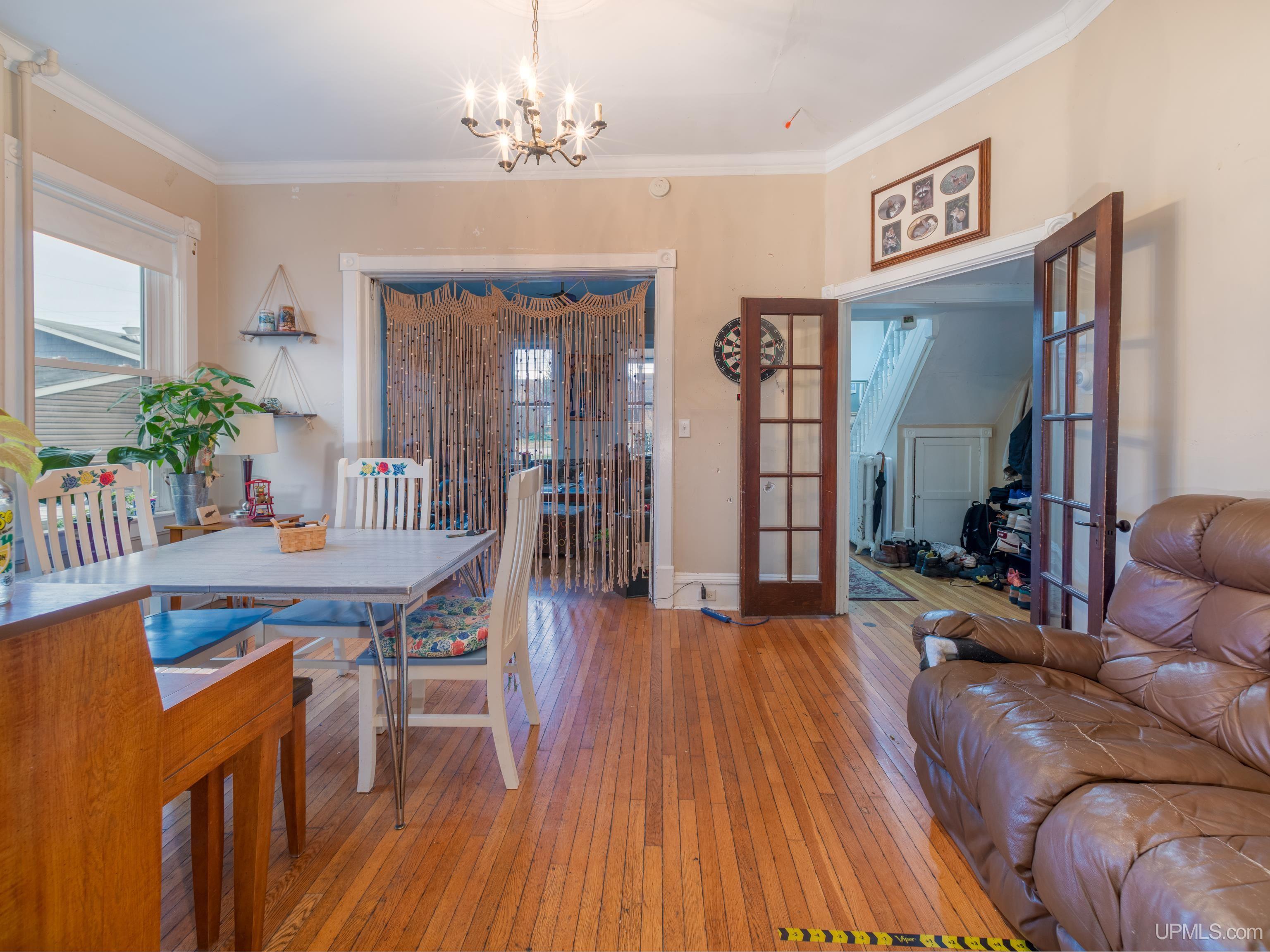 127 E Hewitt Avenue Property Photo 25