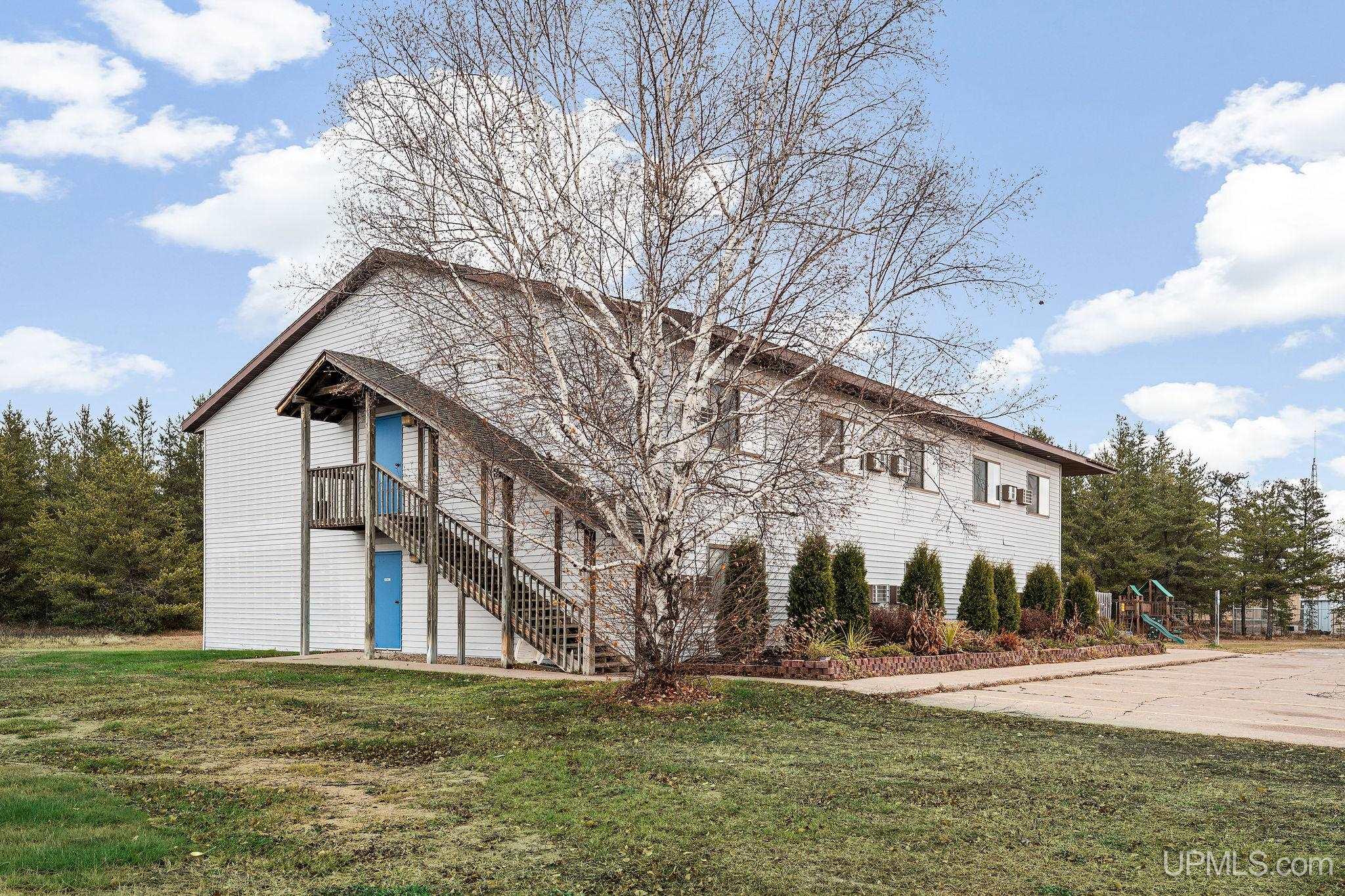 190 E M - 35 Highway Property Photo 5