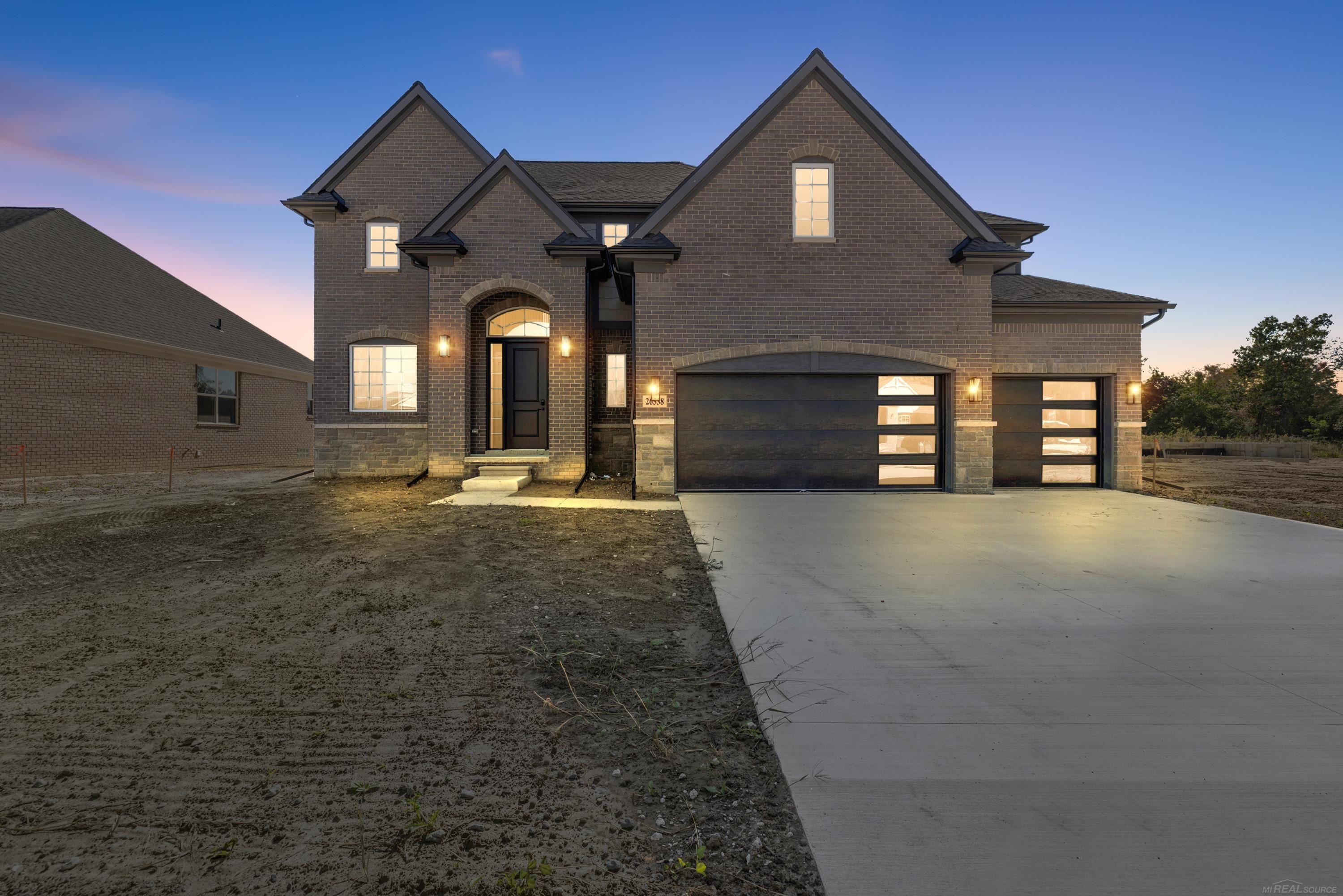 42477 Saddle Lane Property Photo 1