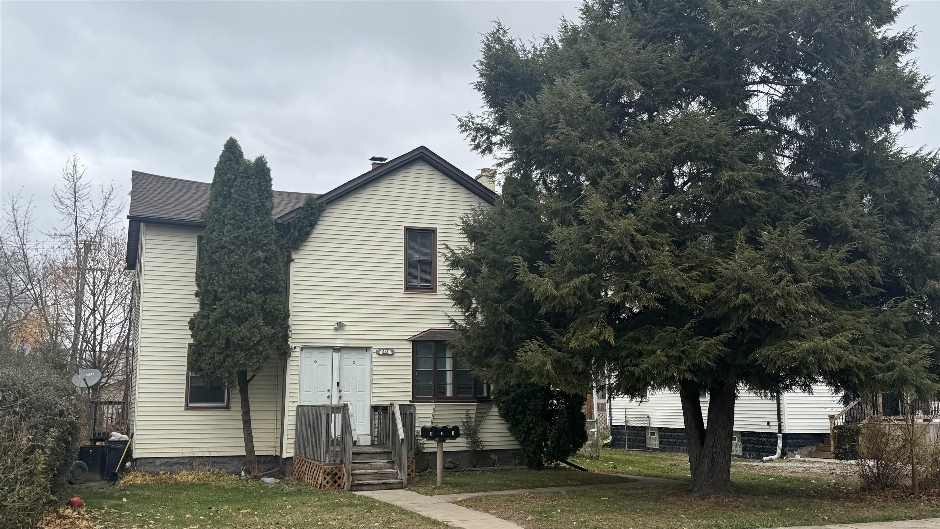 40 Ahrens Street