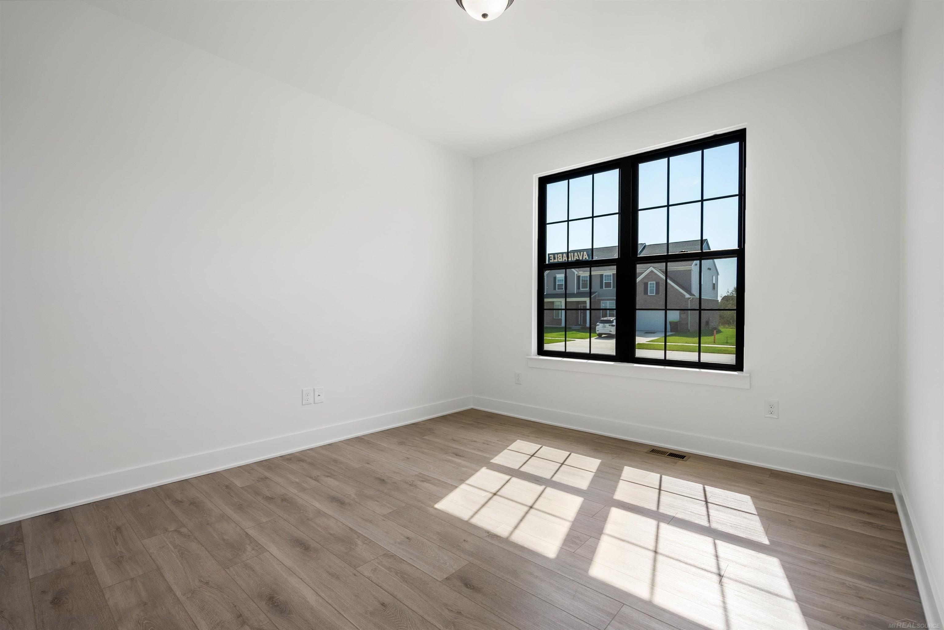 16777 Trajan Lane Property Photo 12