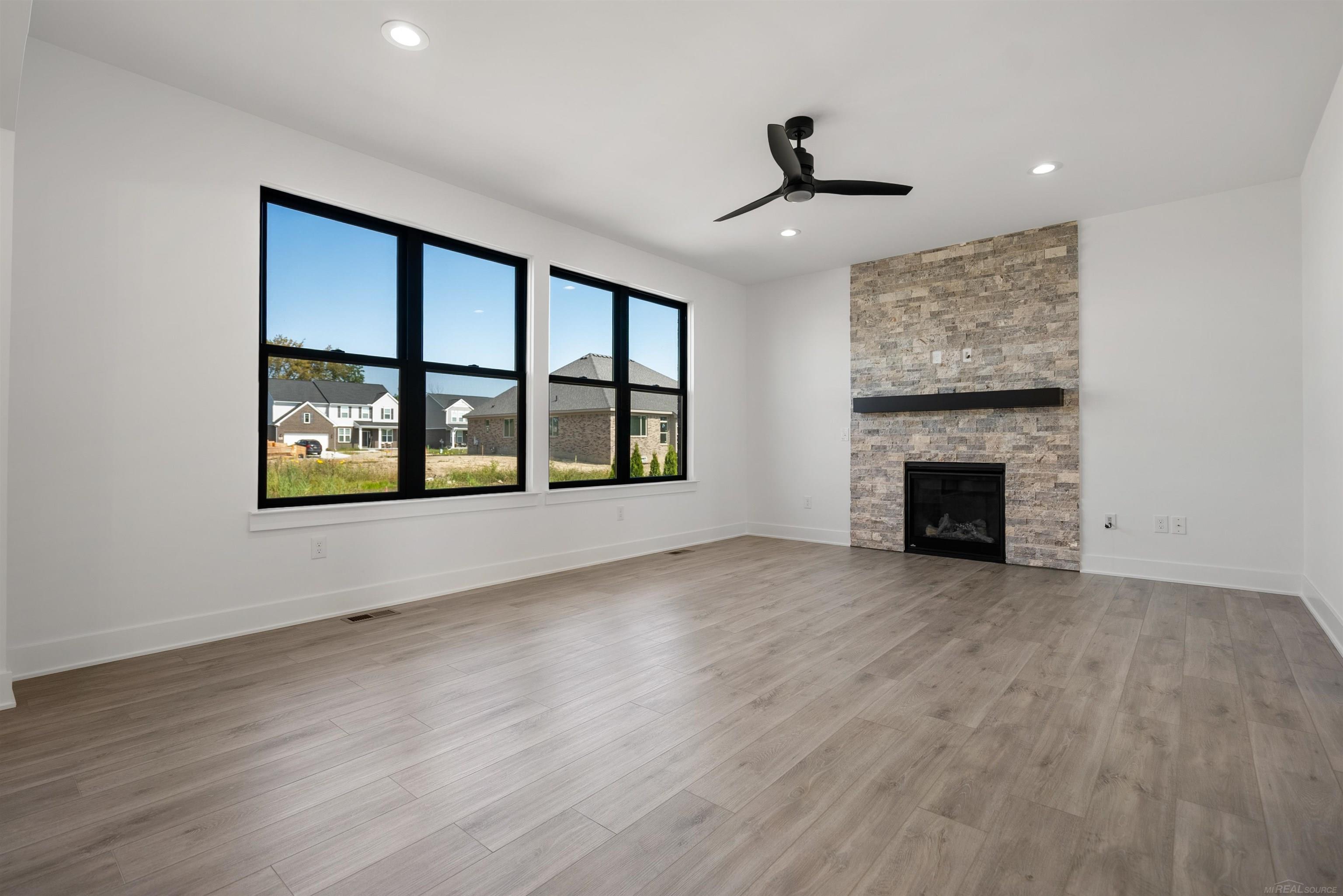 16777 Trajan Lane Property Photo 17