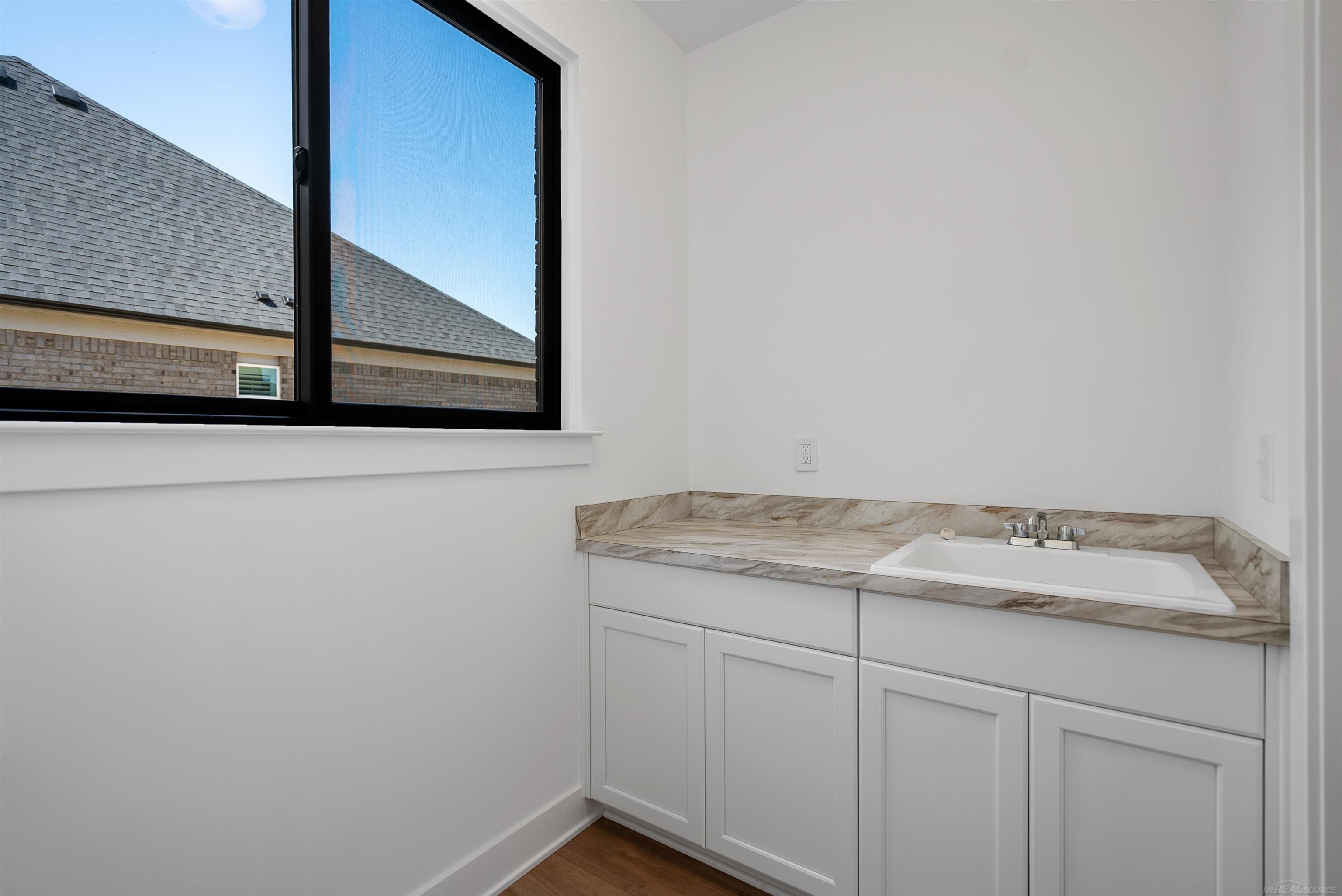 16777 Trajan Lane Property Photo 29