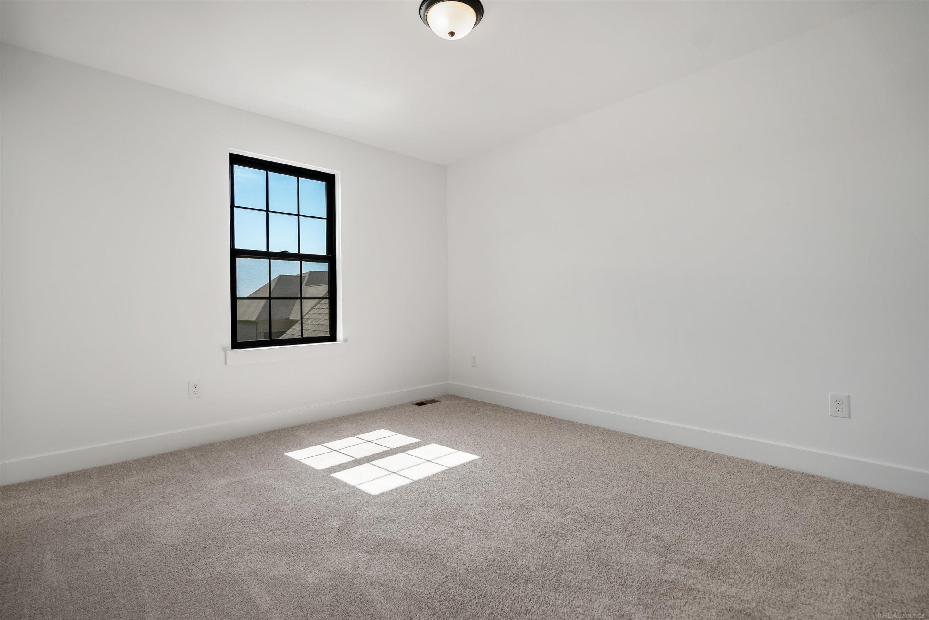16777 Trajan Lane Property Photo 42