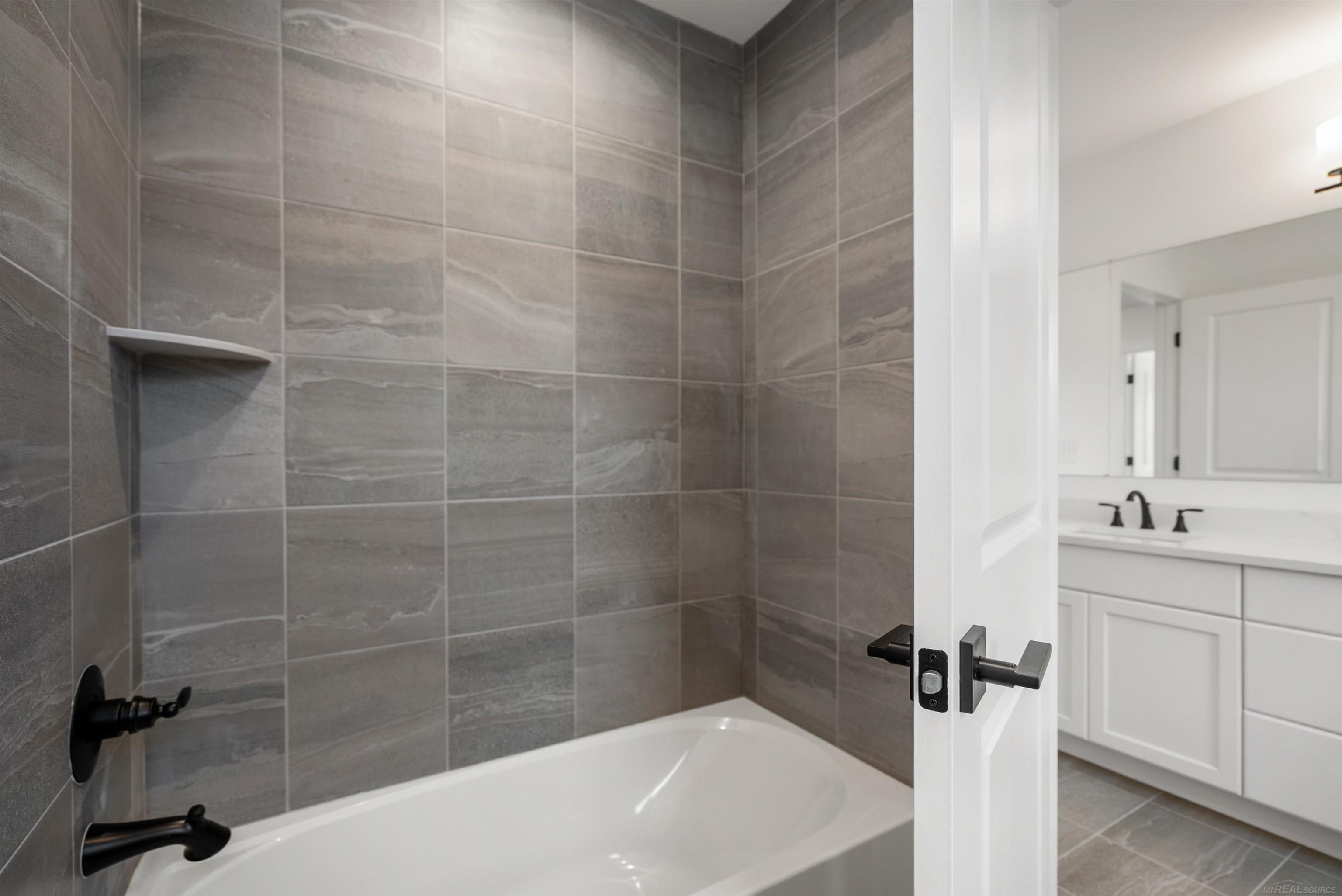 16777 Trajan Lane Property Photo 48