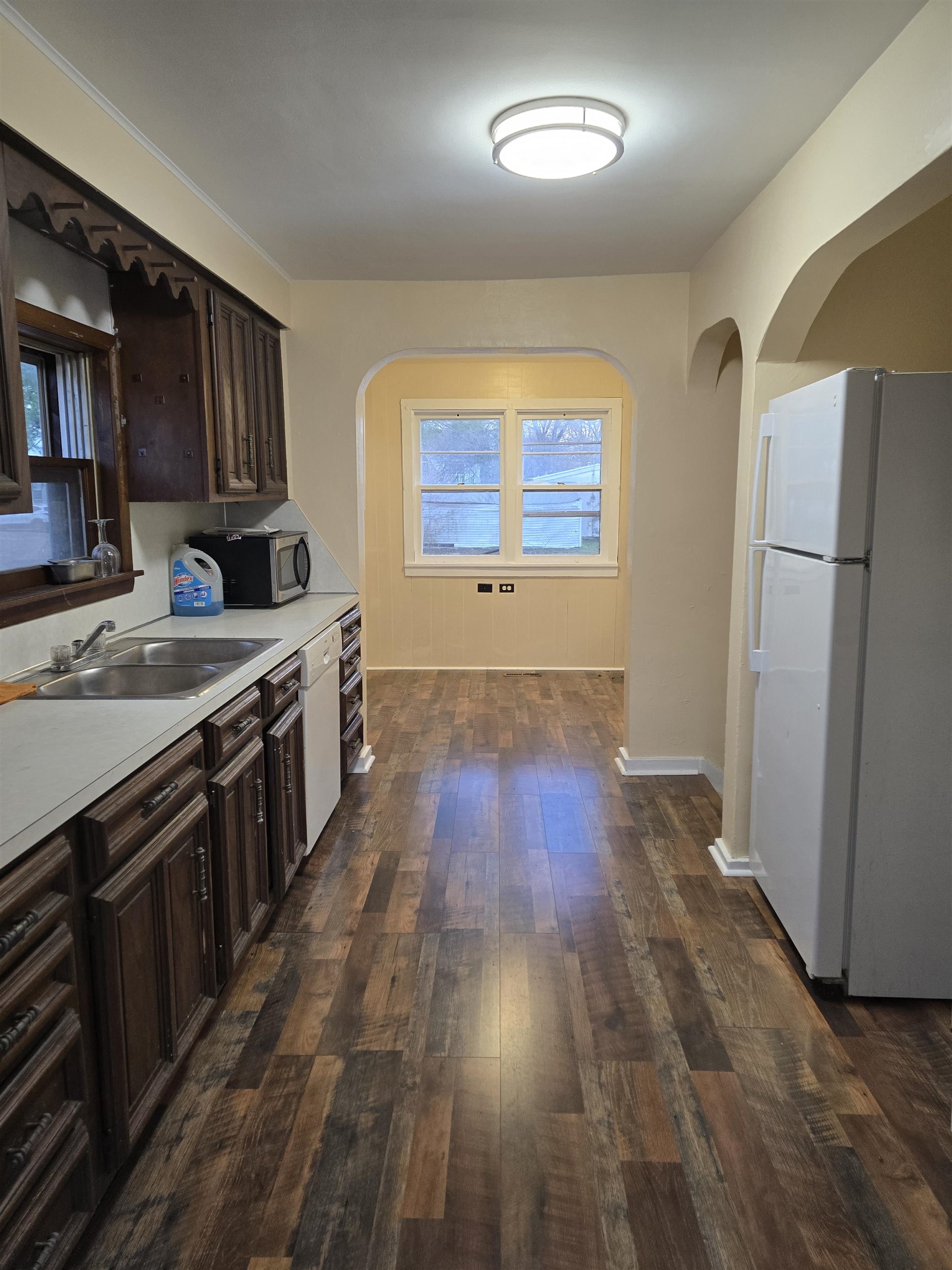 1308 E High Street Property Photo 10