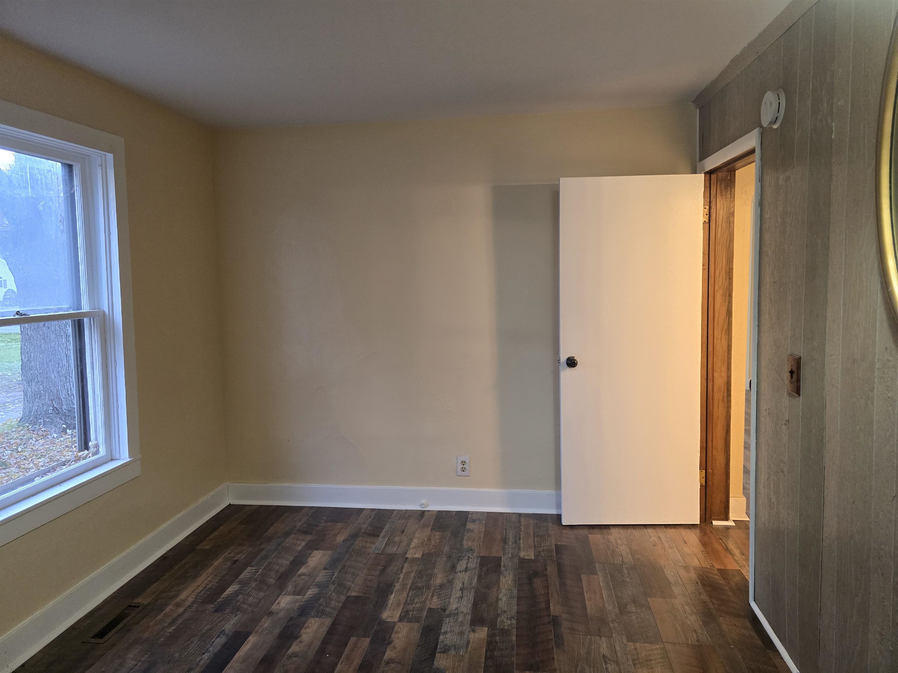 1308 E High Street Property Photo 15